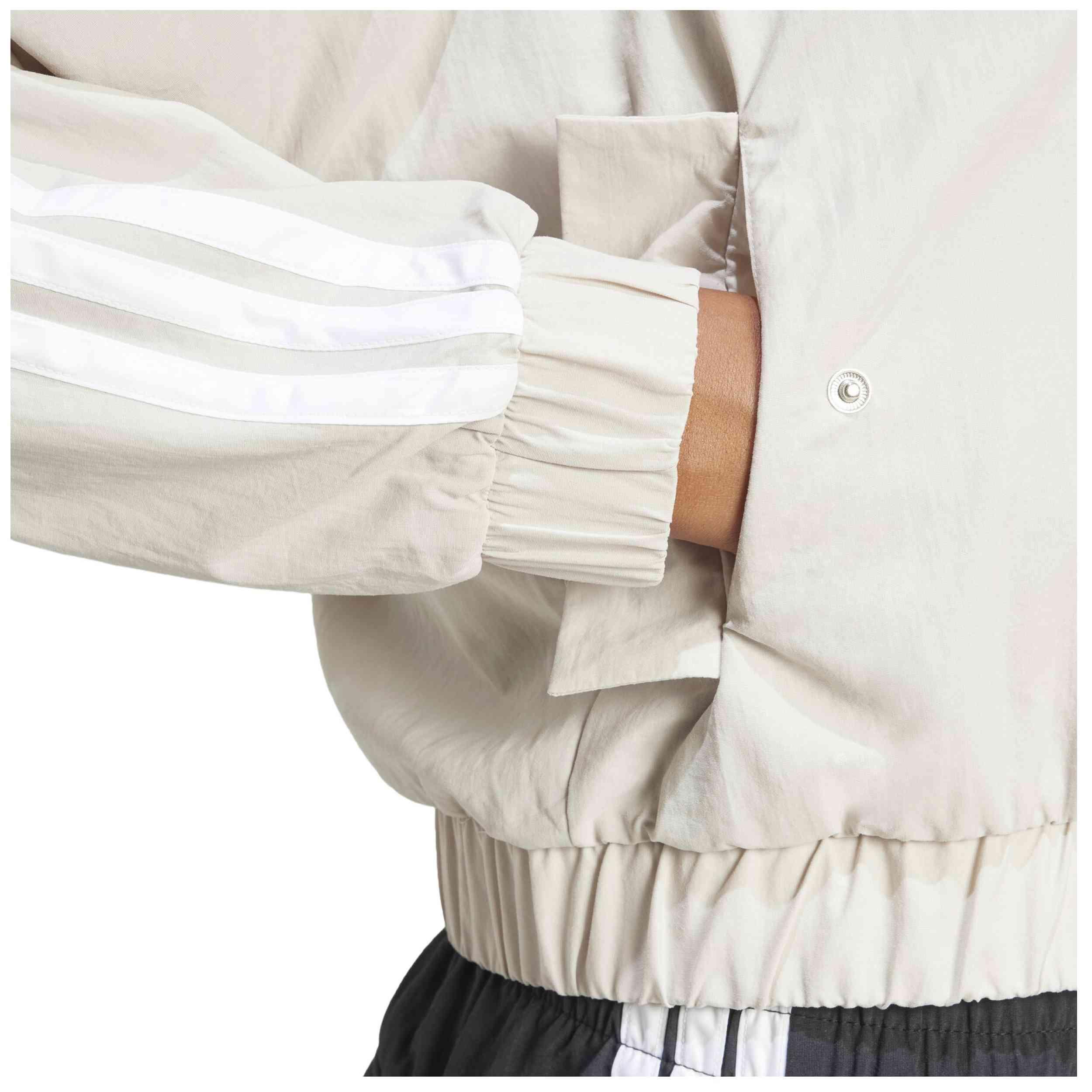 Veste de survêtement Adidas modèle JE1317 pour femmes 4/5