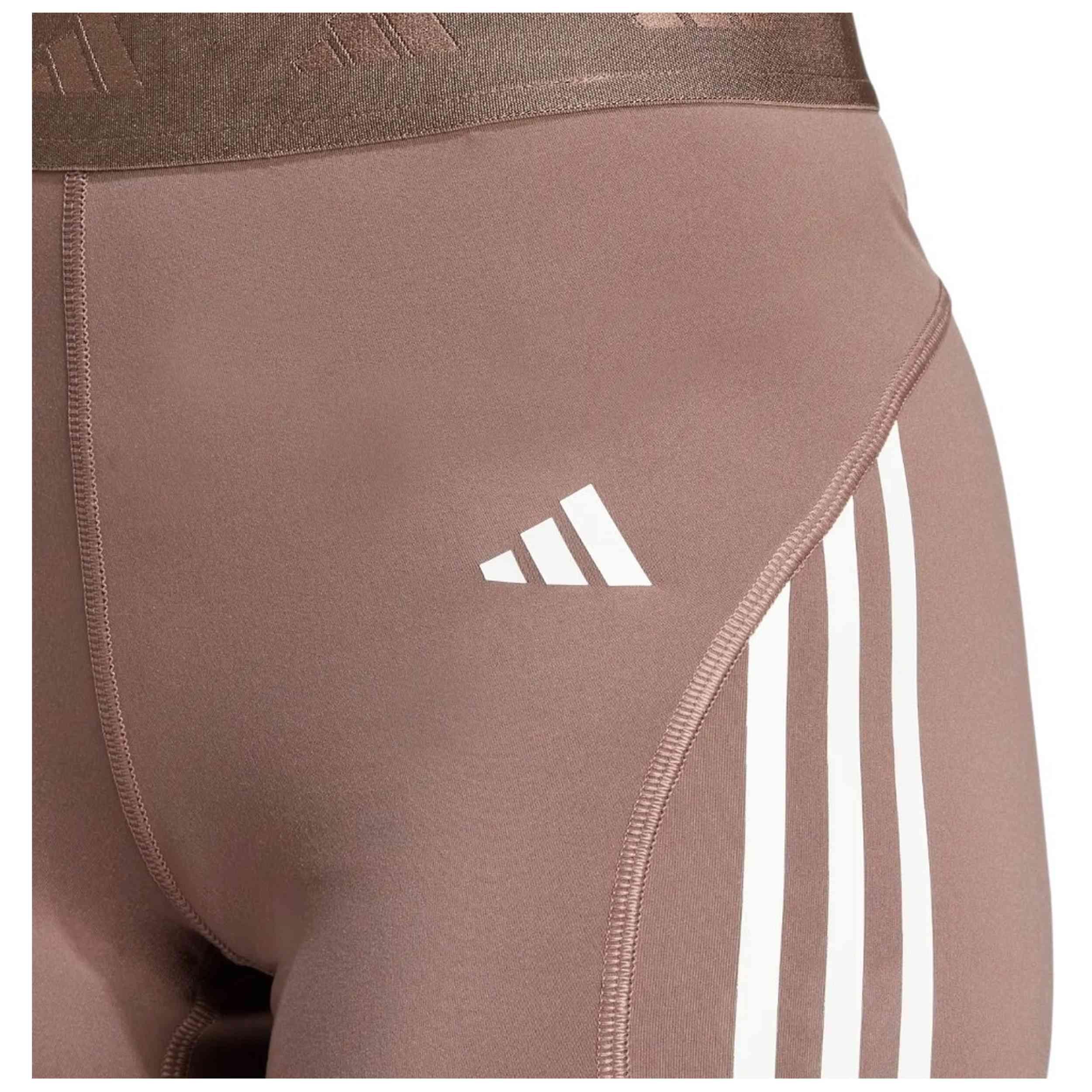 Calção de licra Adidas modelo JX7357 para mulheres 4/5