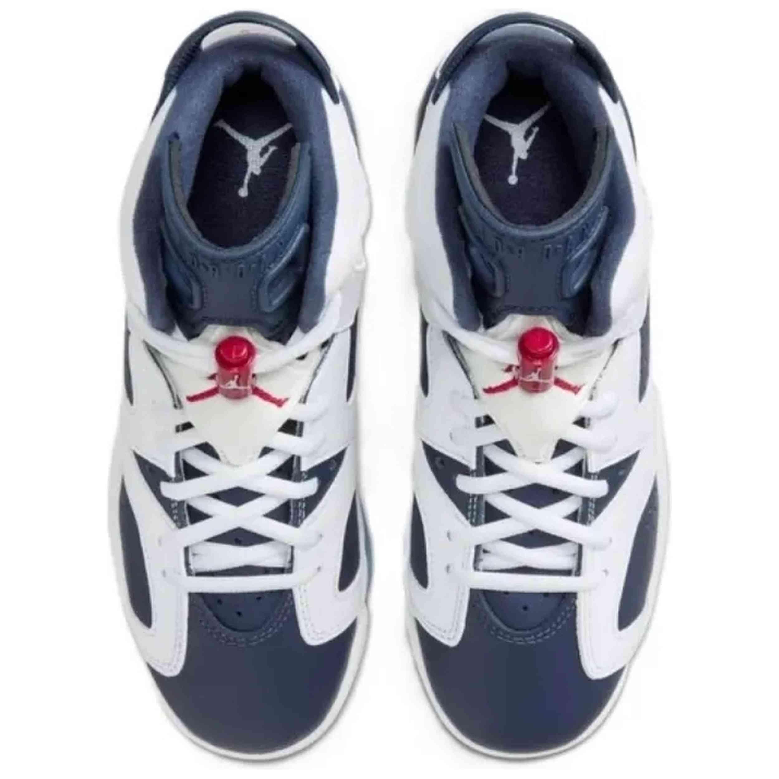 Sapatilhas Jordan modelo 384665 164 para mulheres 3/5