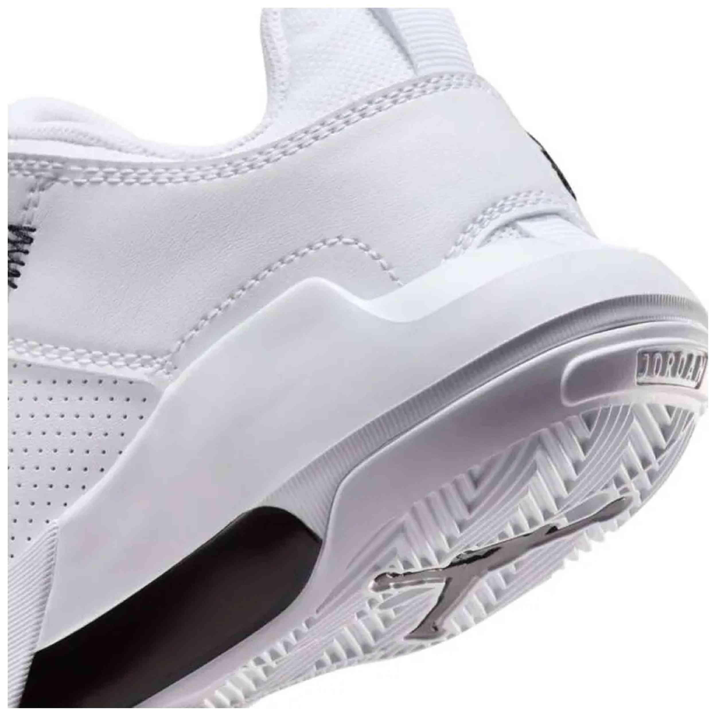 Baskets Jordan modèle FD2338 100 pour femmes 3/5