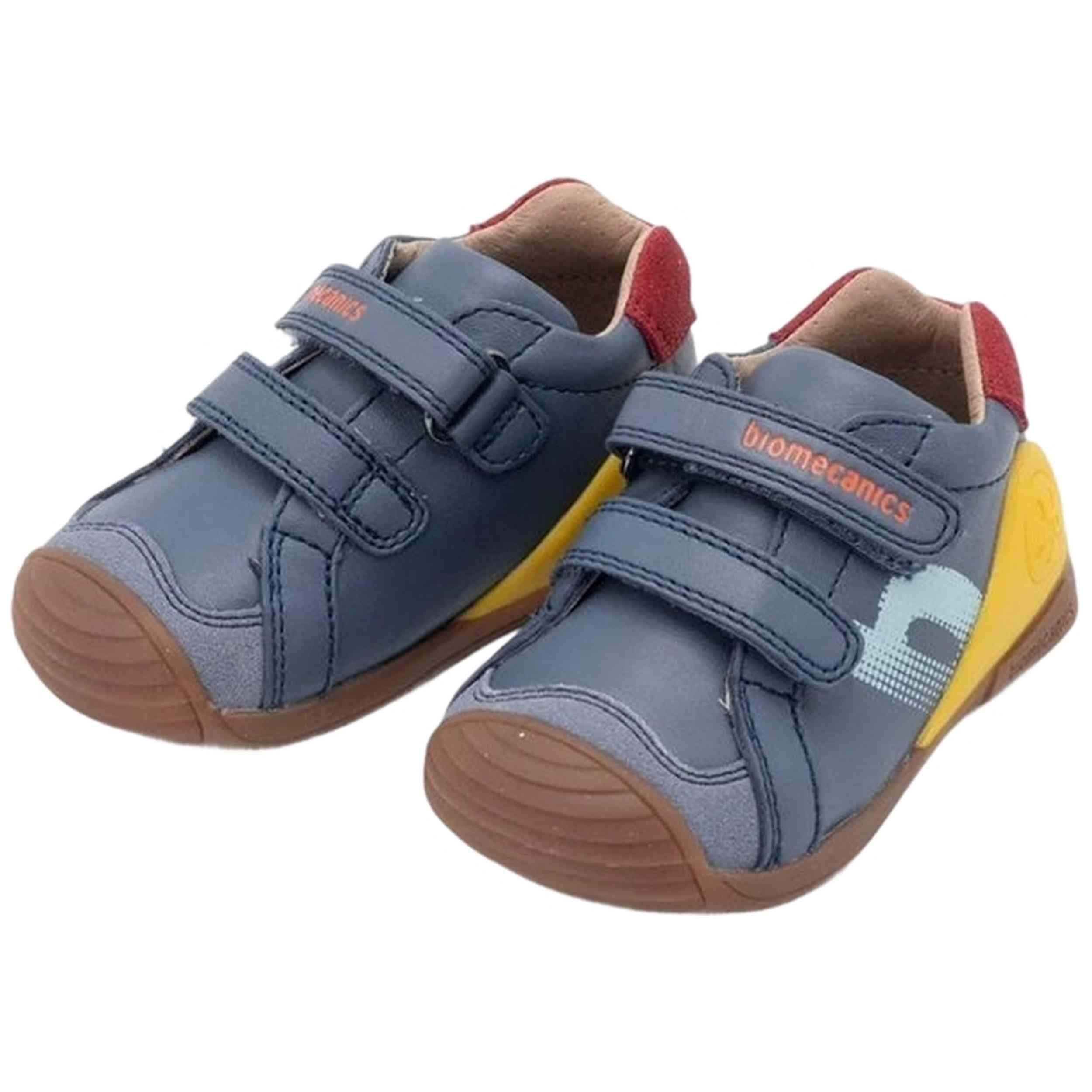 Zapatillas Biomecanics modelo 225-251122-B556 para niños 2/4