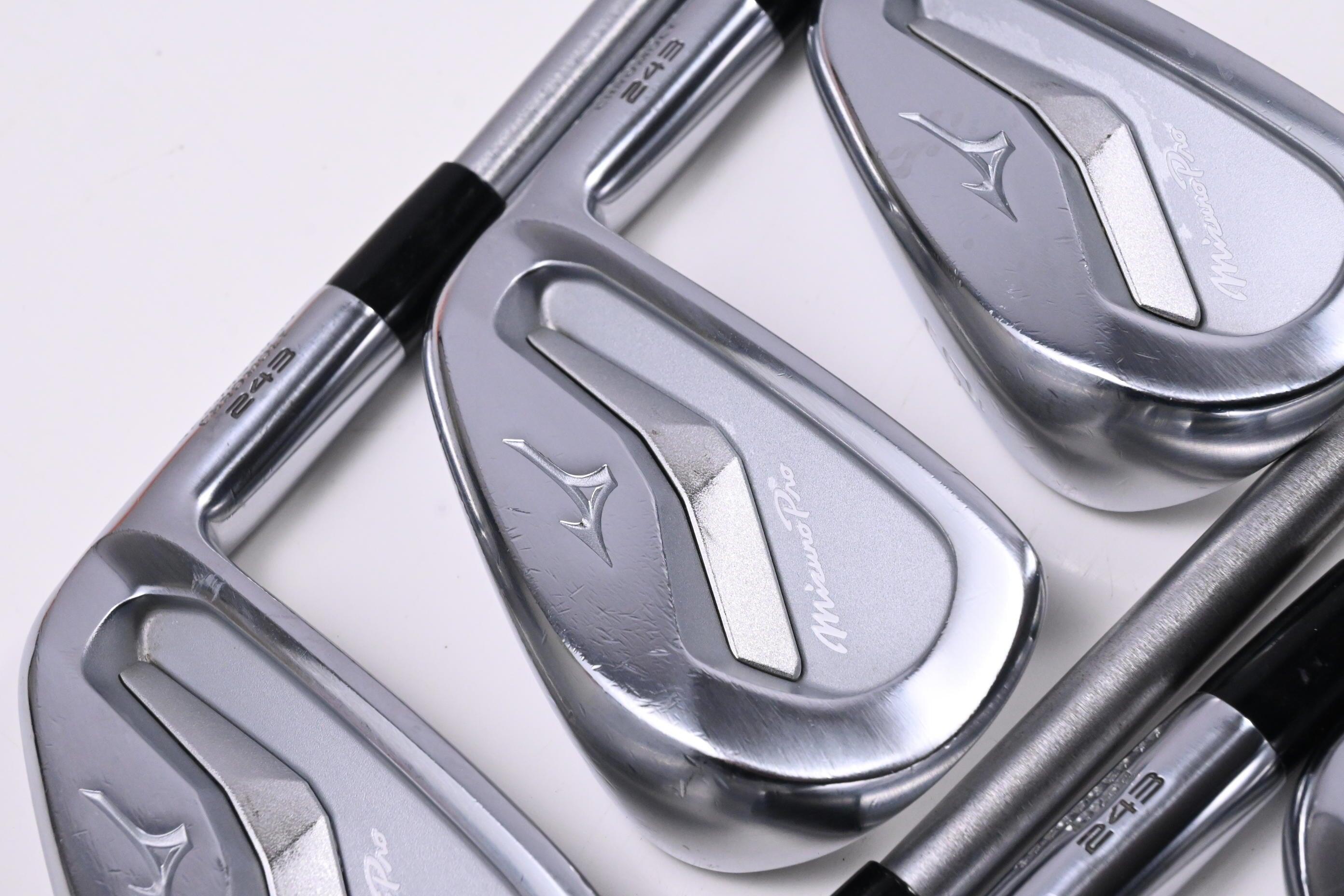 Mizuno Pro 243 Irons / 4-PW / X-Flex KBS Tour C-Taper 130 Shafts