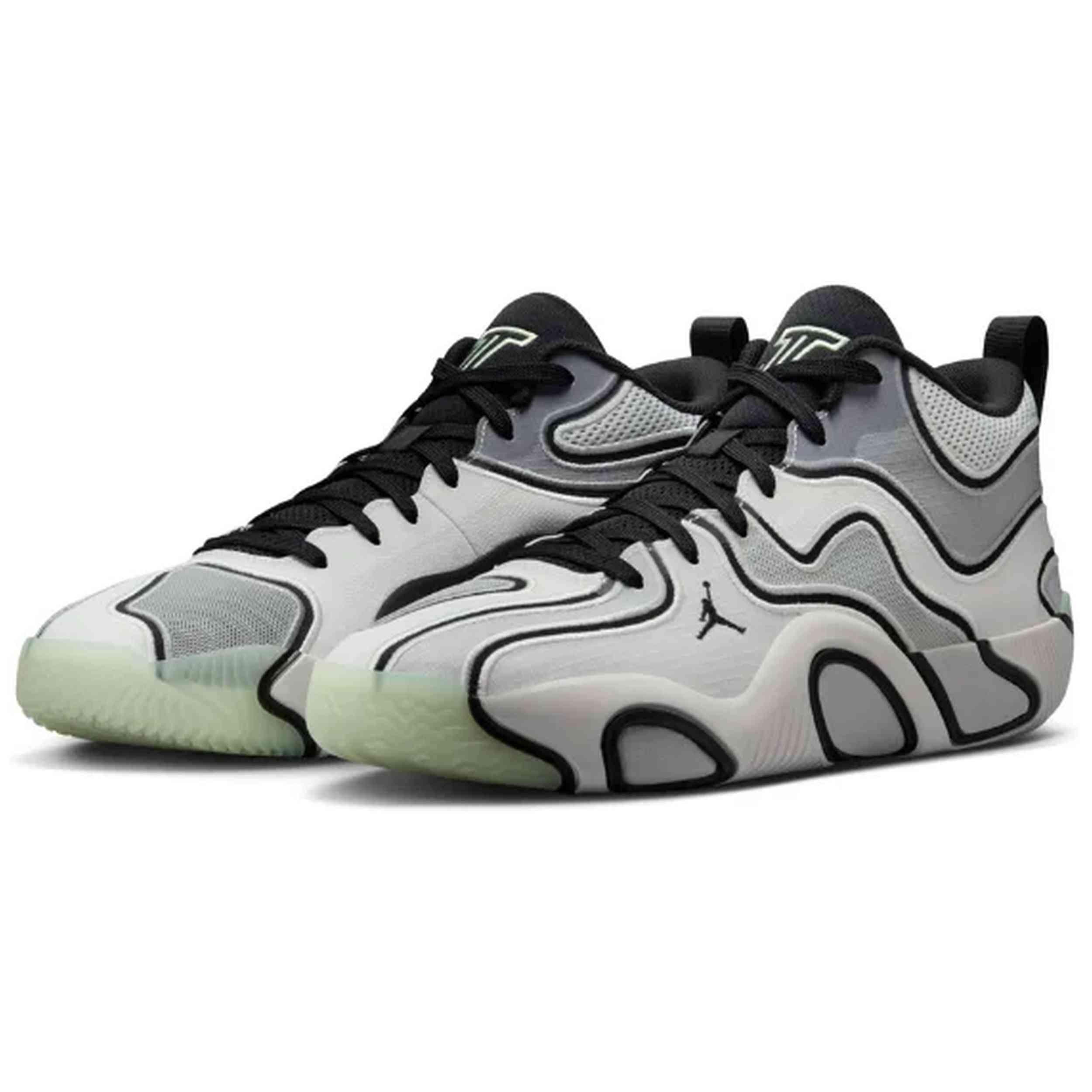 Sapatilhas Jordan modelo FZ6598-001 para homem 2/5