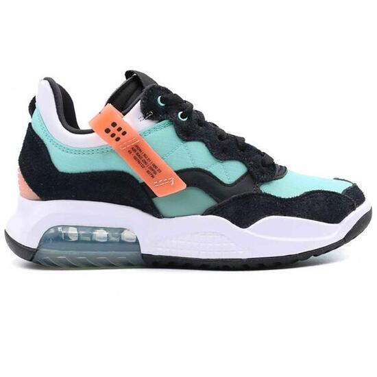 Zapatillas Jordan modelo DJ5187-001 para hombre