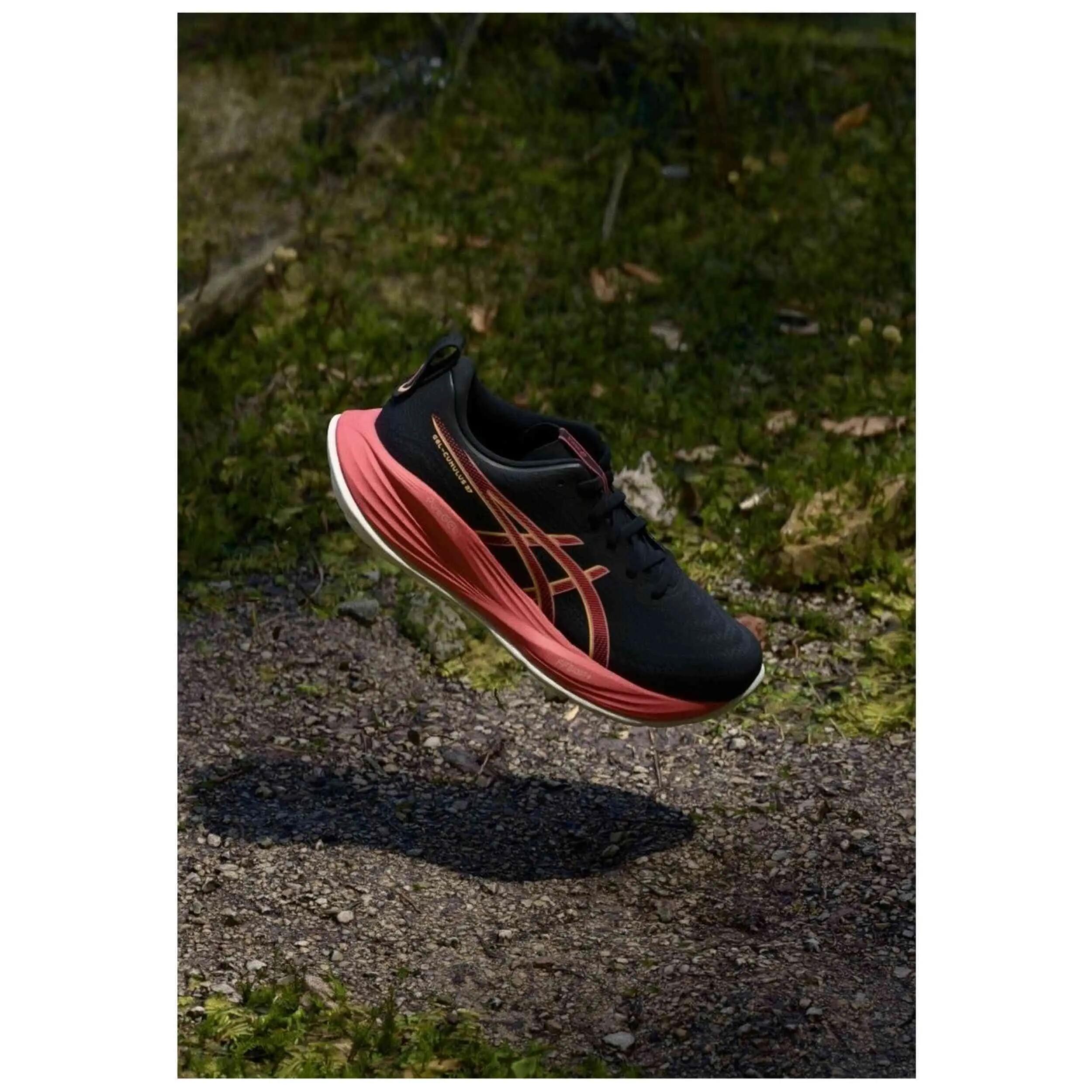 Chaussures de course Asics modèle 1012B772-003 pour femmes 2/3