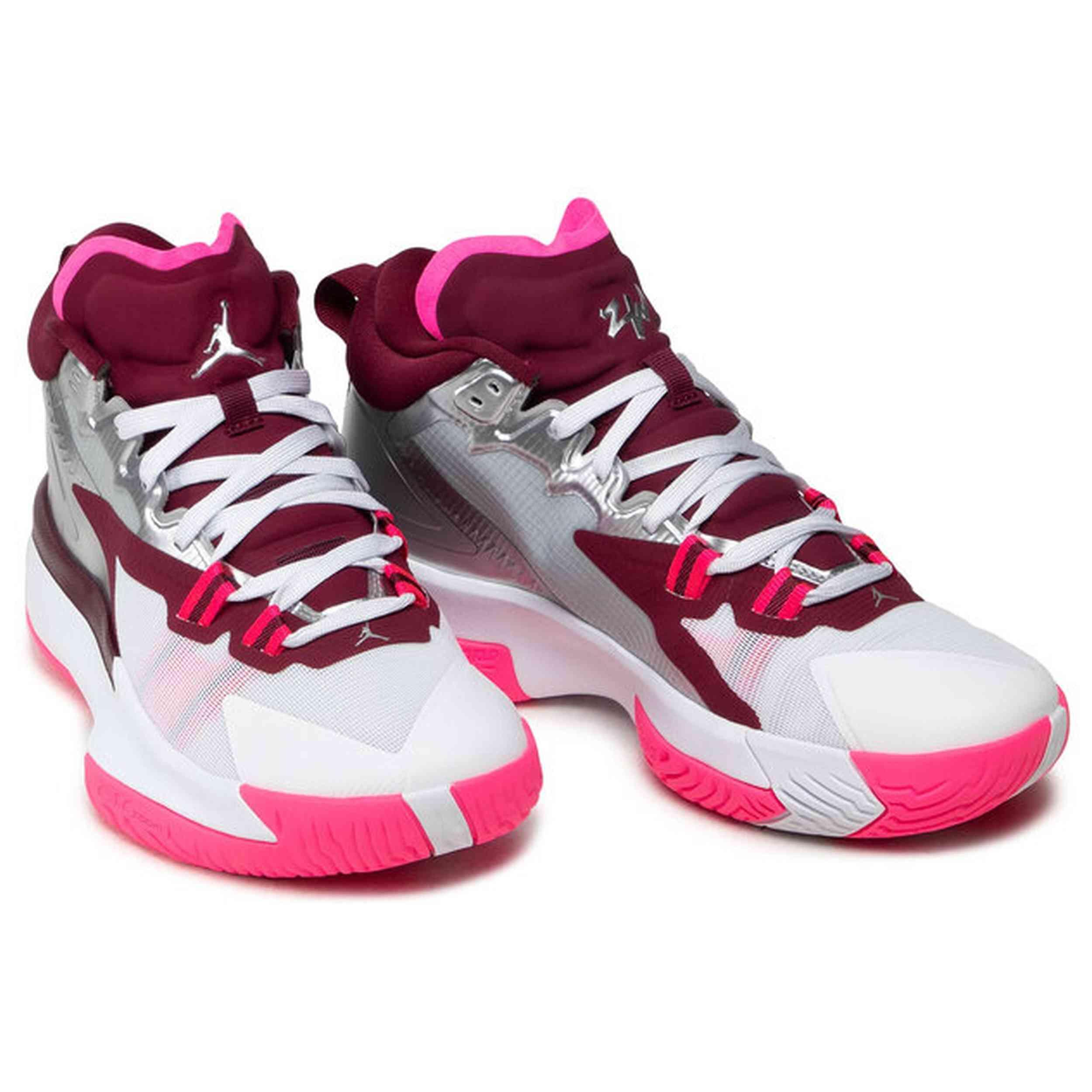 Baskets Jordan modèle DA3130-100 pour femmes 5/5