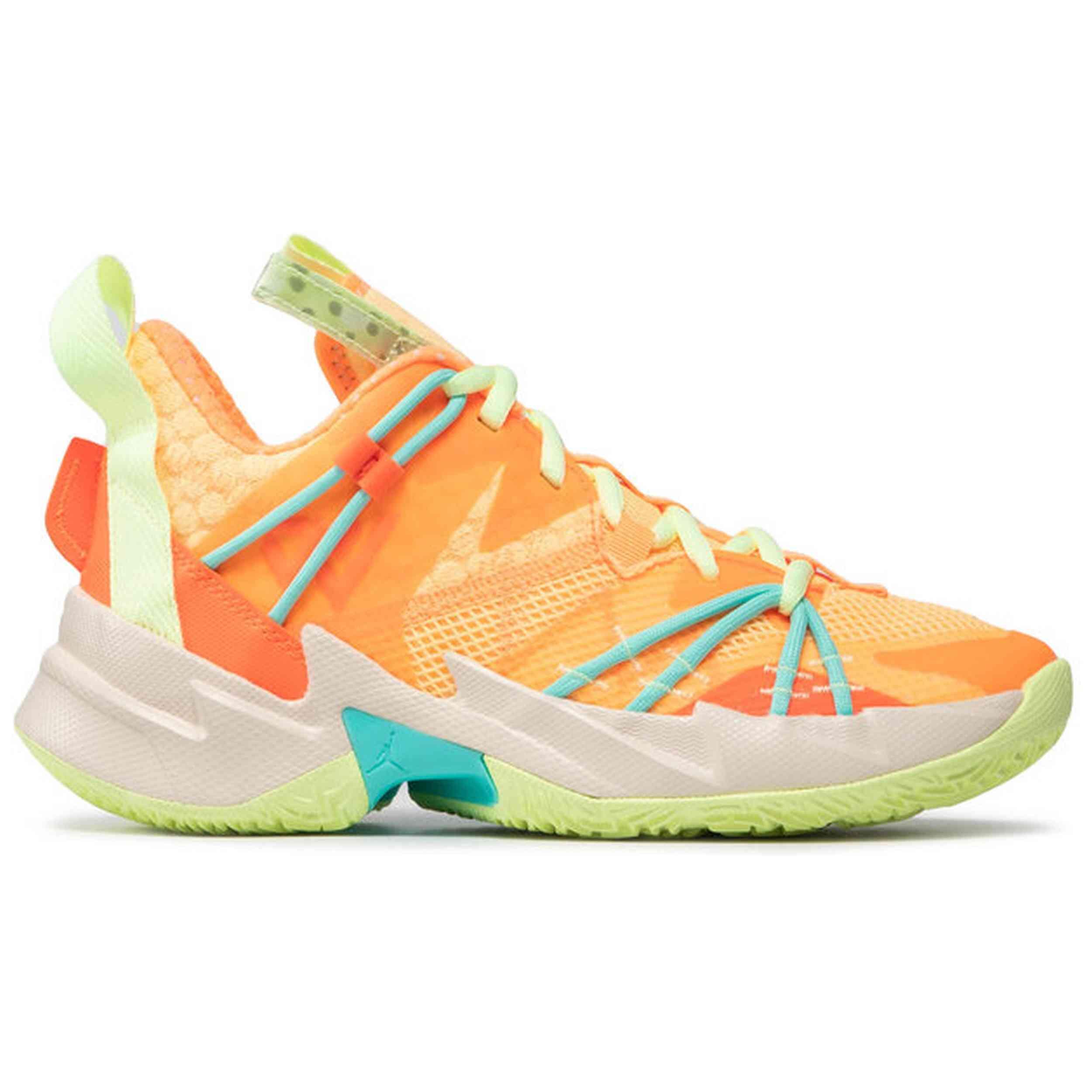 Basketbalschoenen Jordan model CN8107-800 voor jongens 2/5