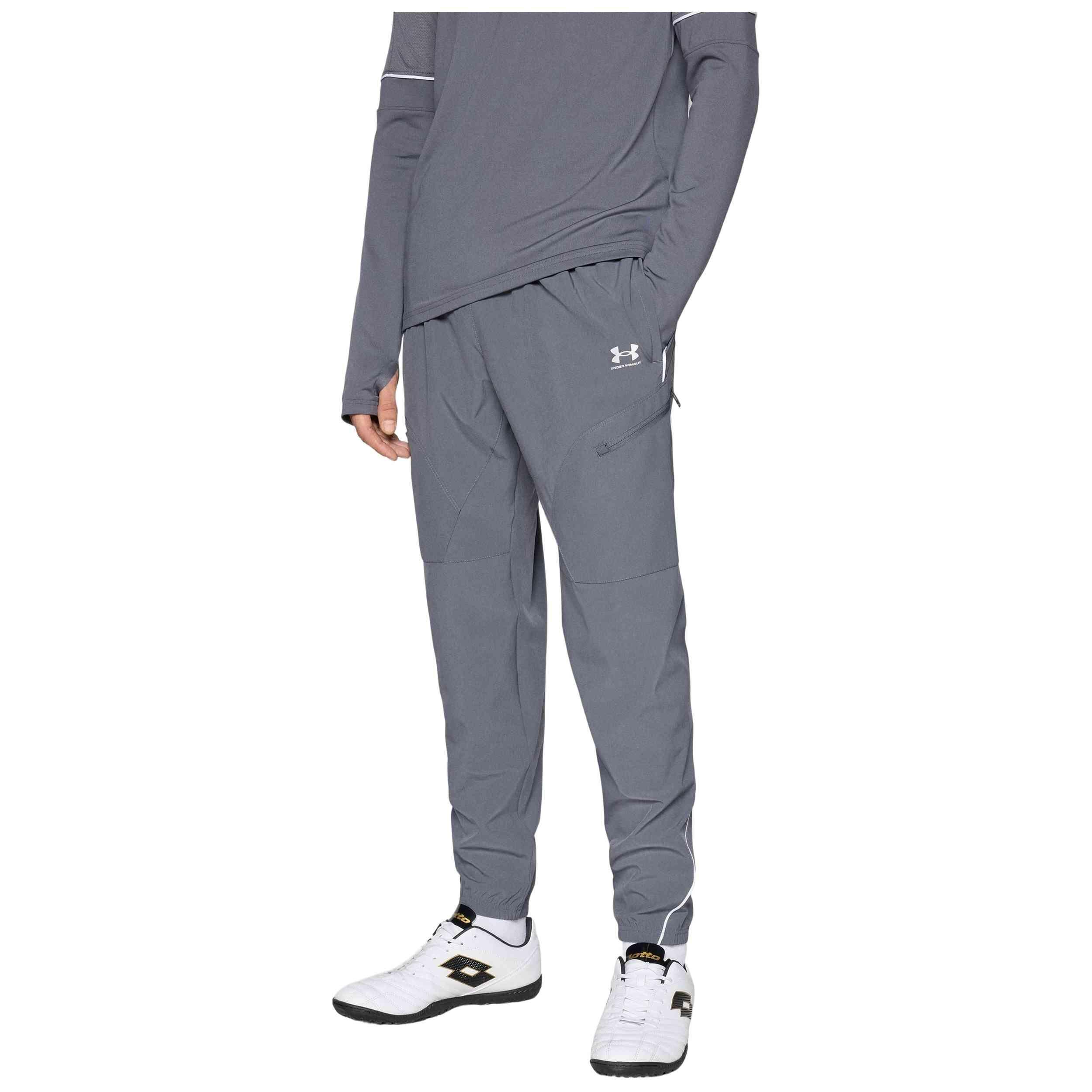 UNDER ARMOUR picture