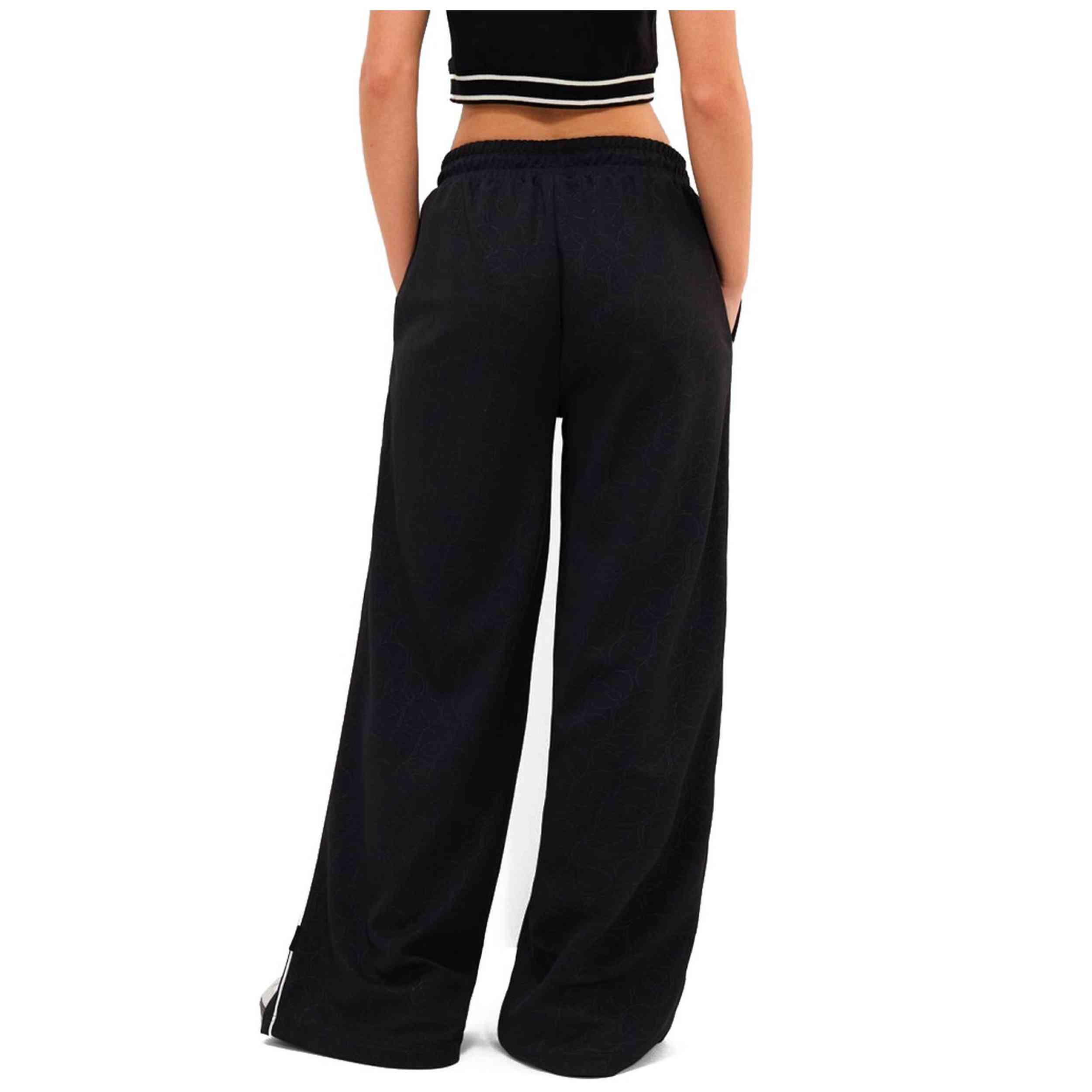Pantalon de chandal Ellesse modelo SGX21030-011 para mujer 3/4