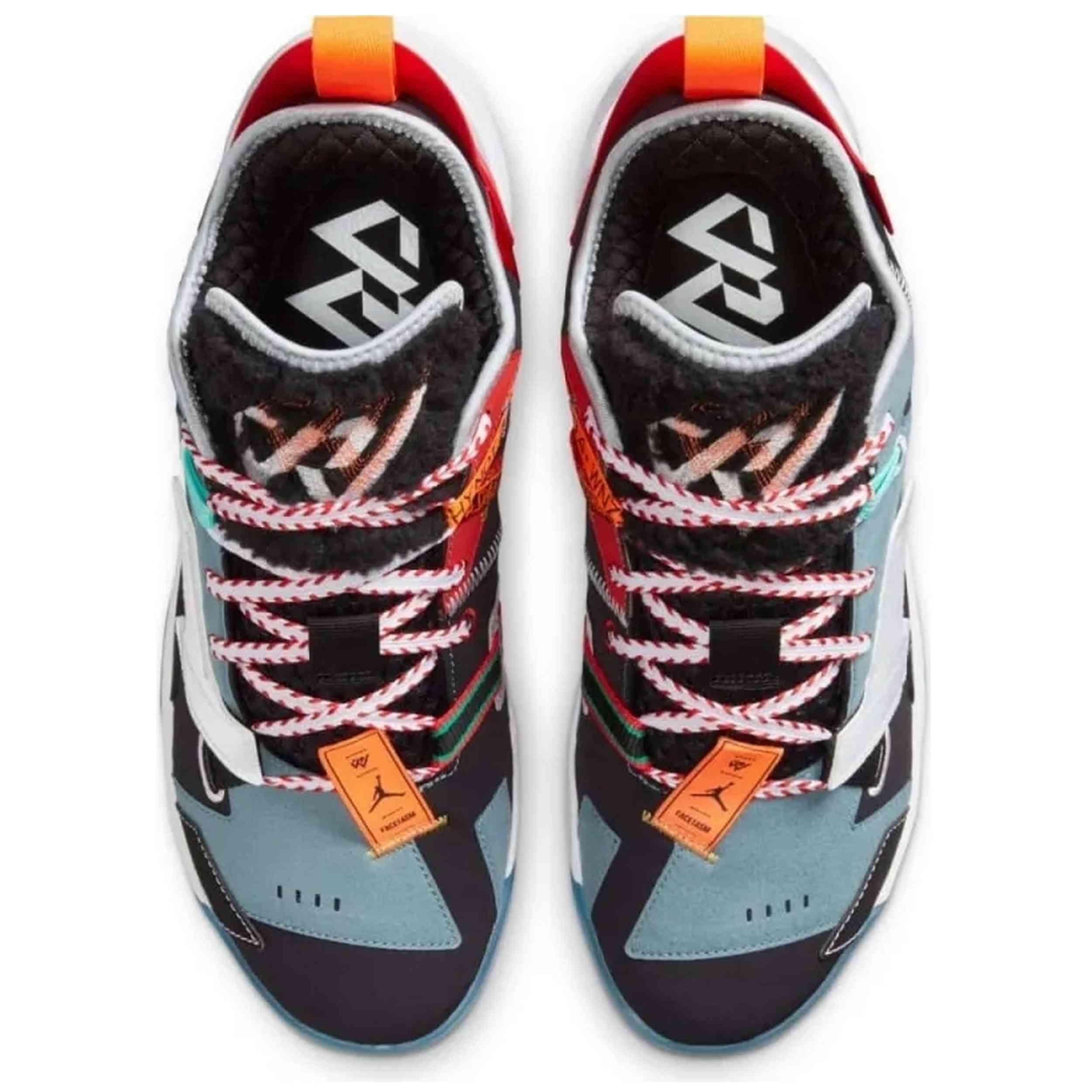 Scarpe Jordan modello DC3665 001 per unisex 3/5