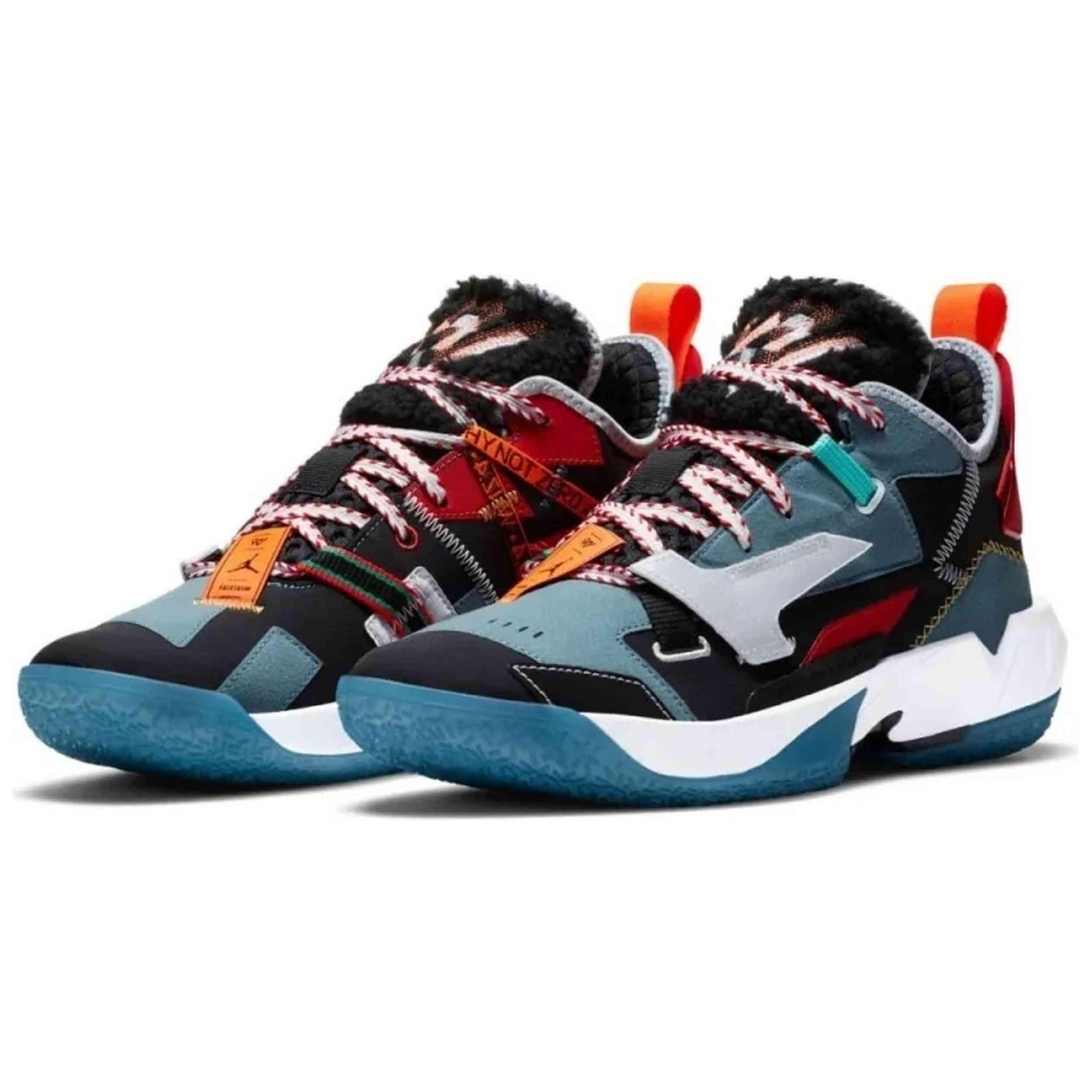 Scarpe Jordan modello DC3665 001 per unisex 2/5