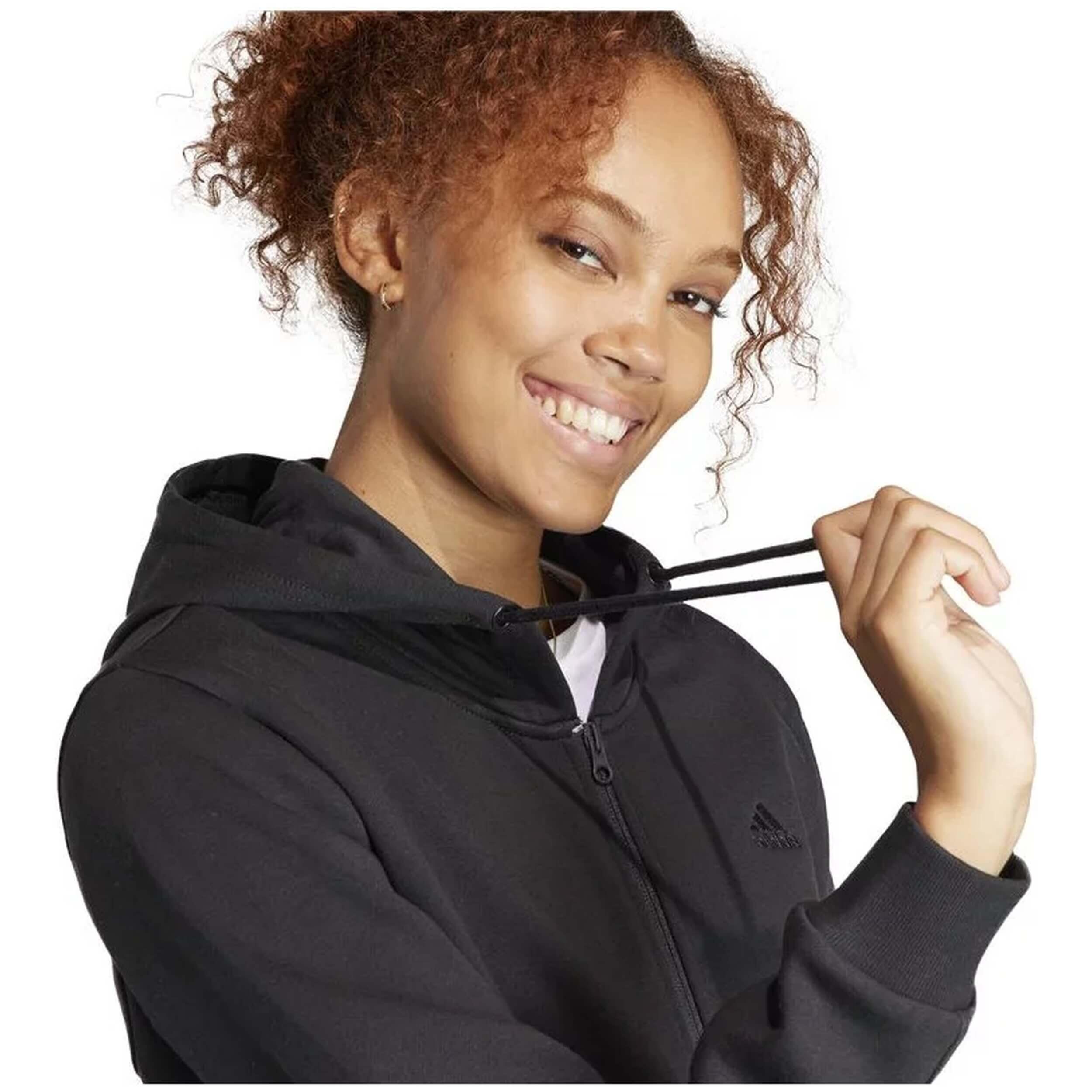 Sweat à capuche Adidas modèle IW1235 pour femmes 5/5