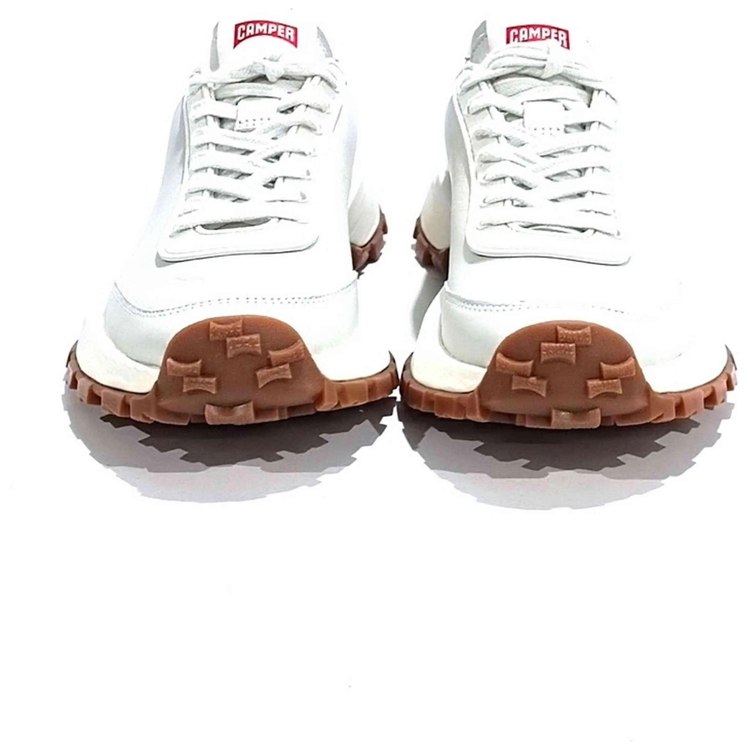 Sapatilhas Camper modelo 121-K201586-001 para mulheres 3/5
