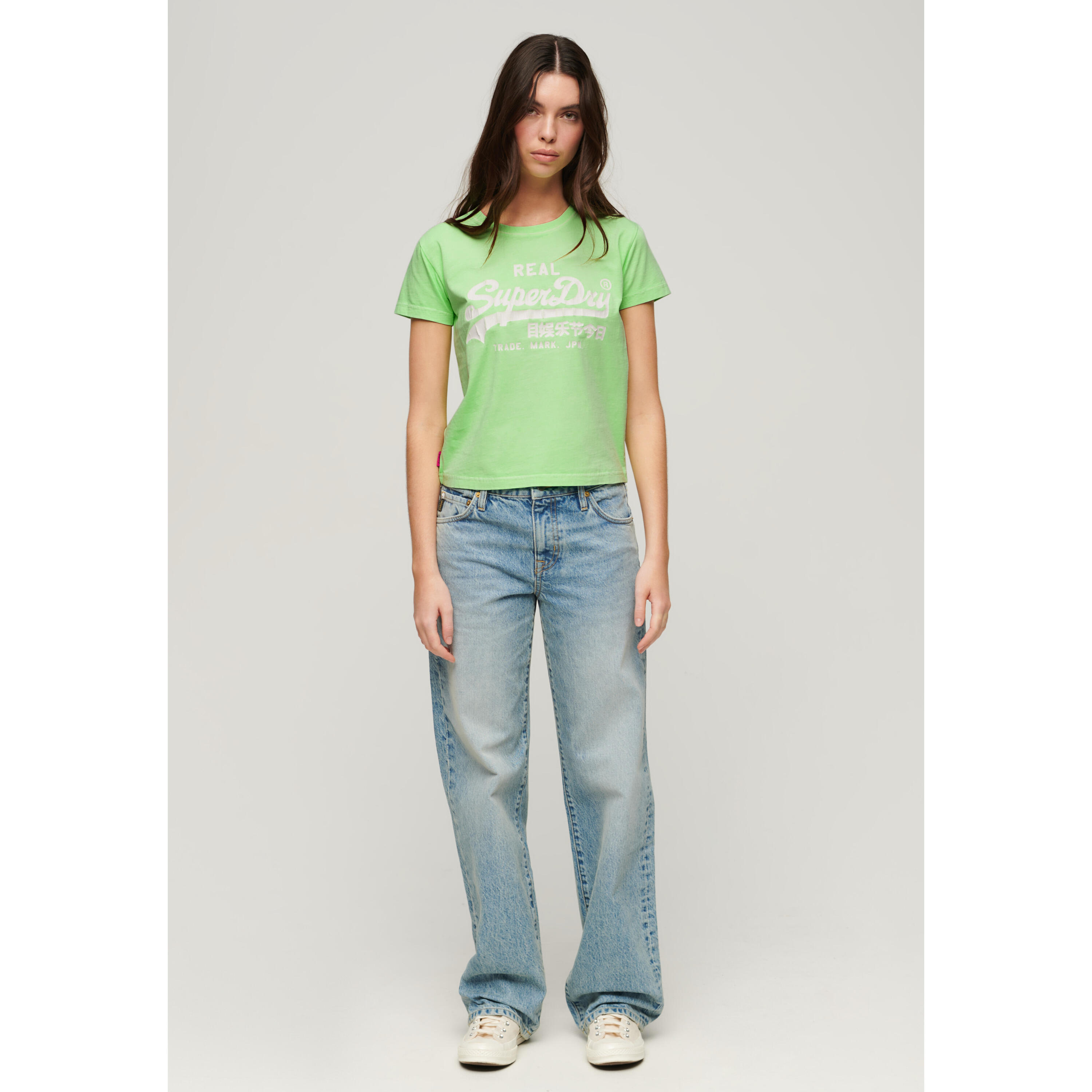 T-shirt ajusté à motif fluo femme Superdry 3/7