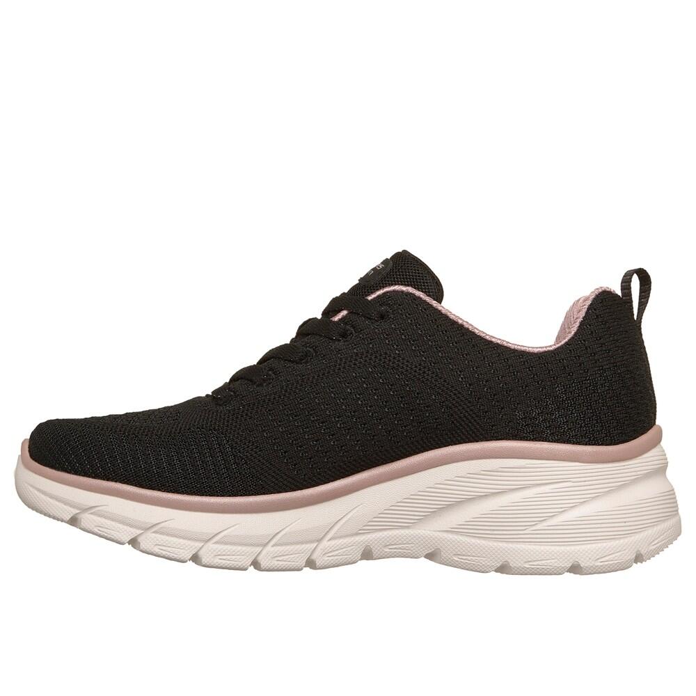 Baskets FEMME Skechers  Fashion Fit doux tissu NOIR 6/7