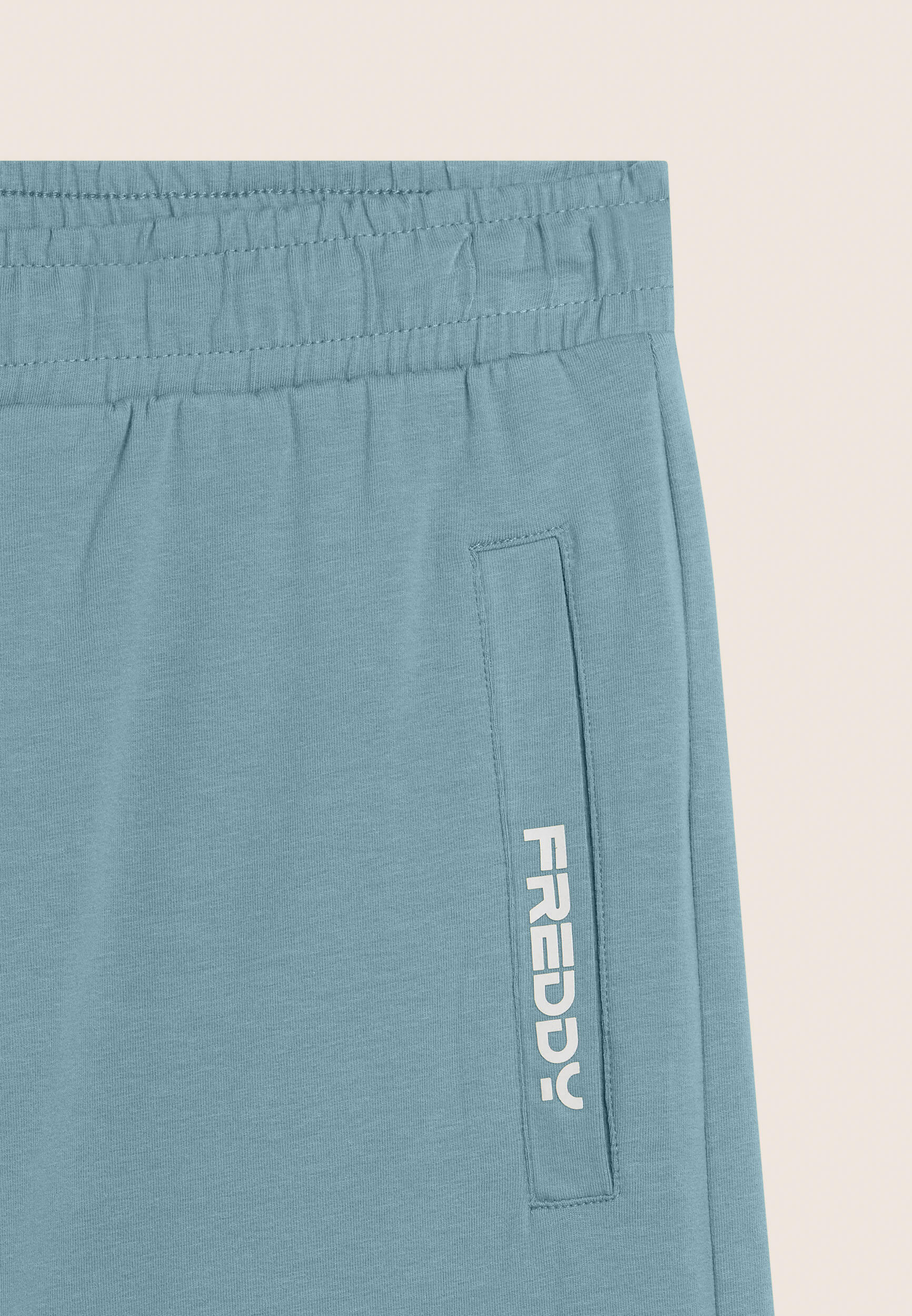 Pantaloni corti in jersey stretch con taschino 3/3