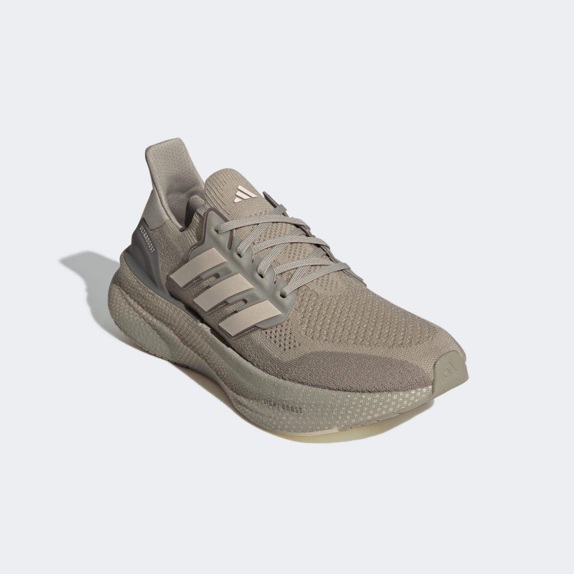 Adidas ULTRABOOST 5 Men Running Shoes Brown -  4
