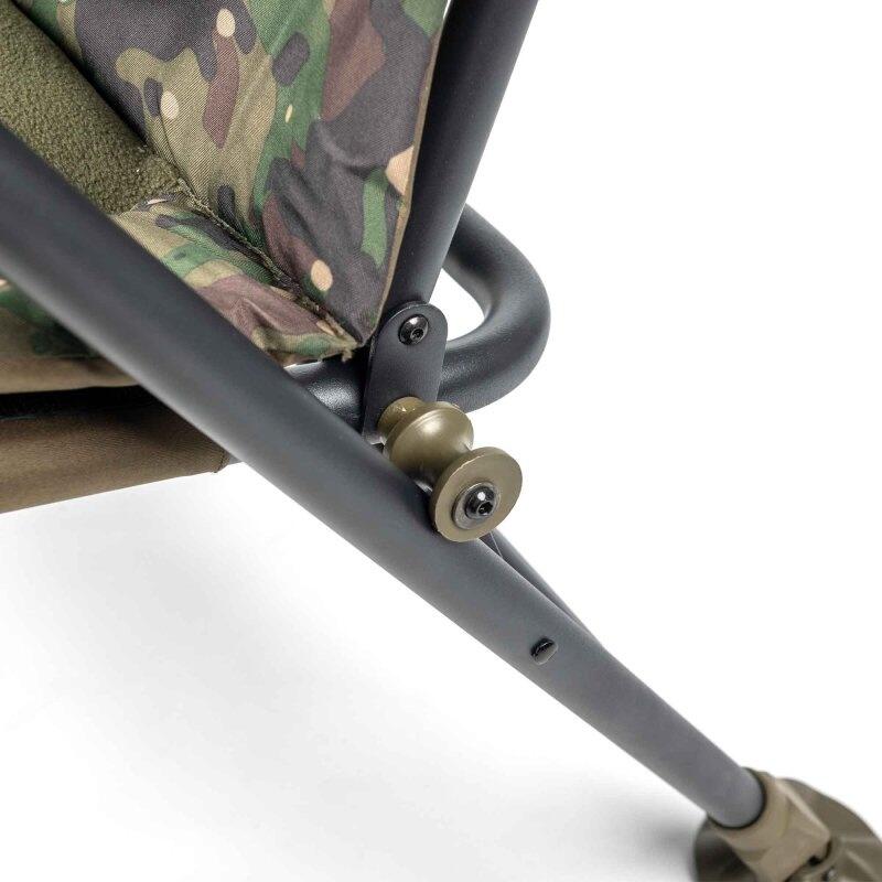 Trakker Levelite Longback Recliner Camo 3/7