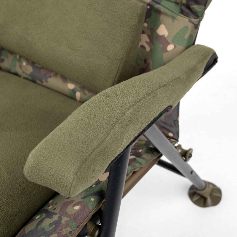 Trakker Levelite Longback Recliner Camo 2/7