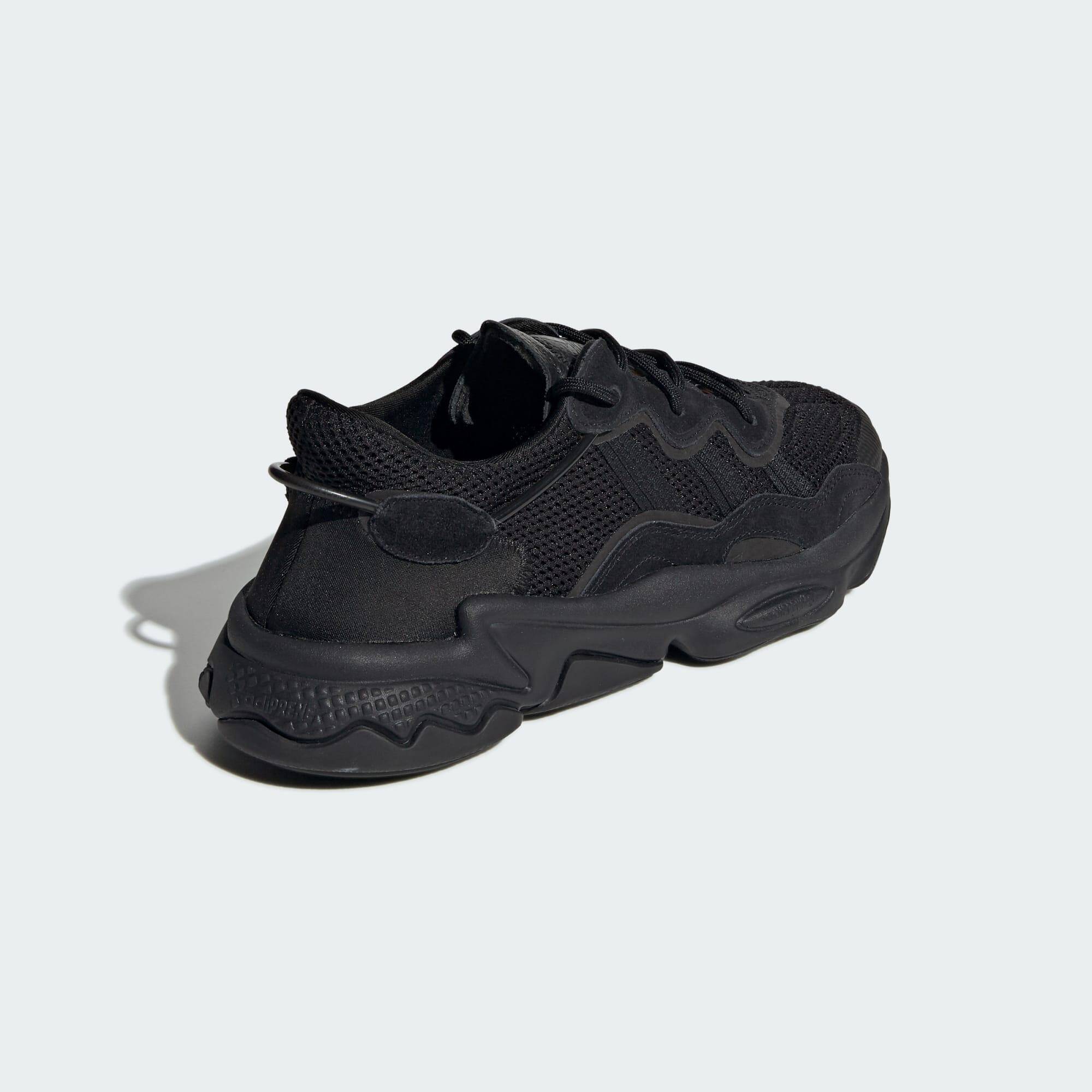 Adidas Originals OZWEEGO Men Originals Shoes Black -  5
