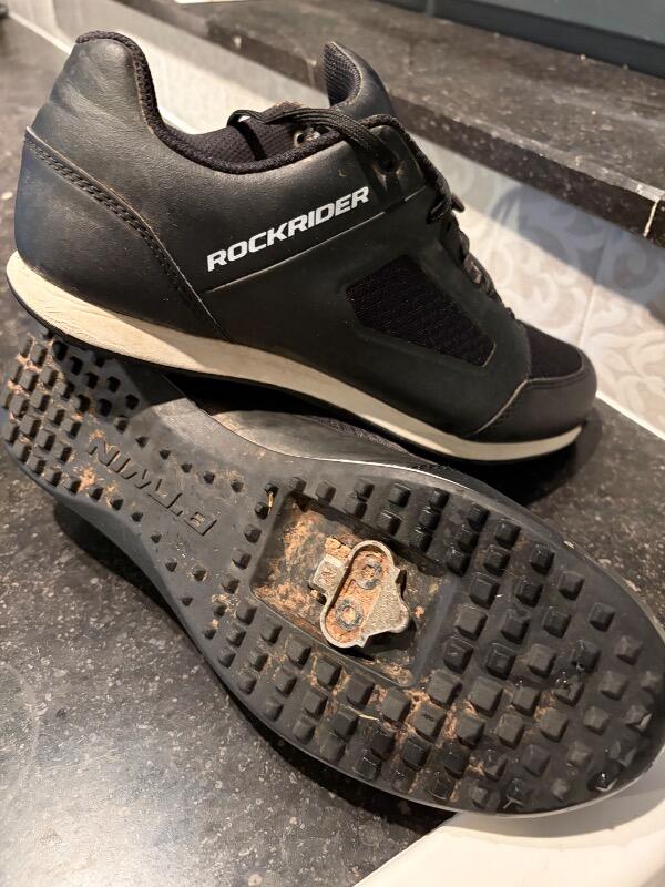 Tussen Particulieren - Rockrider schoen 5/5