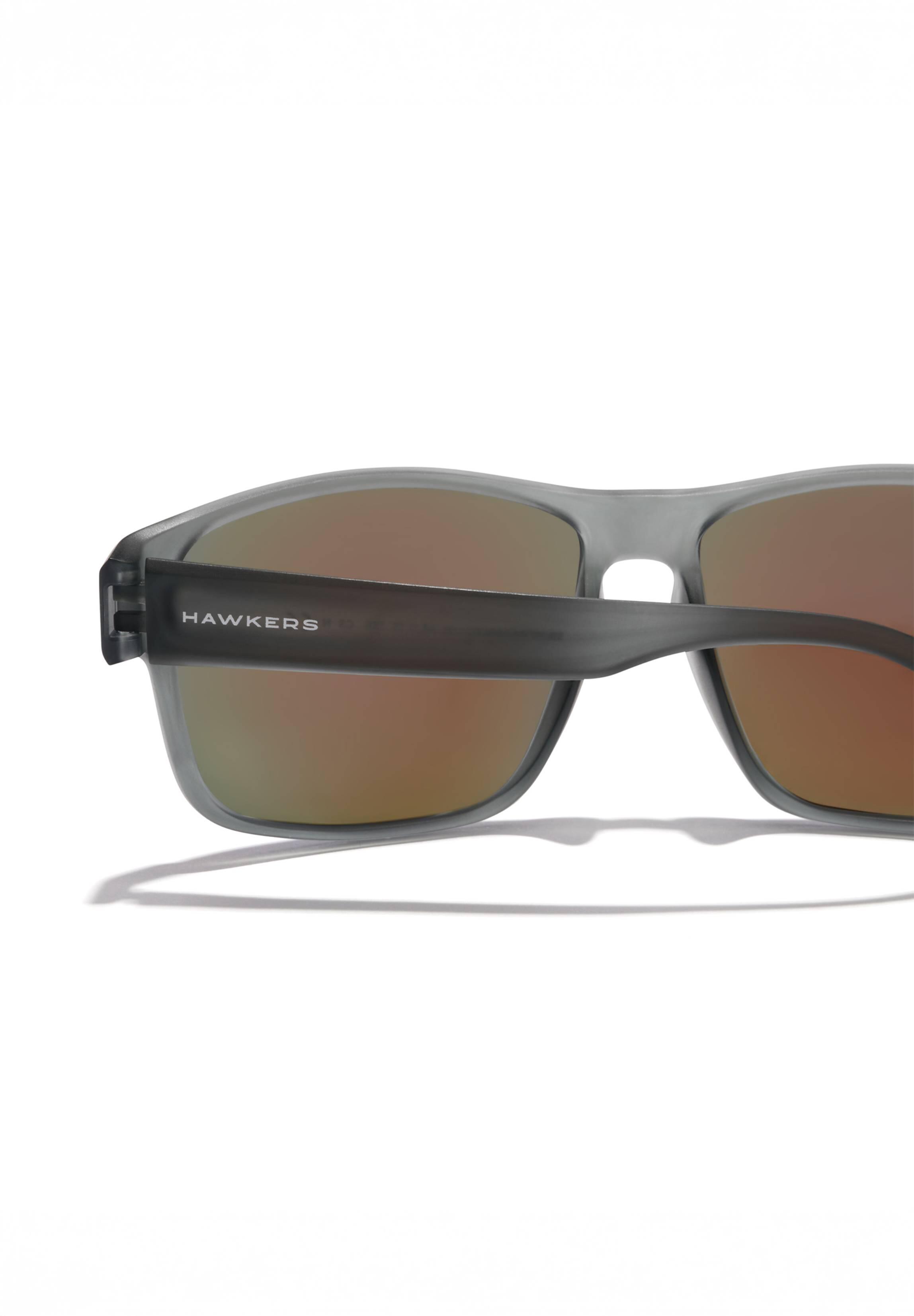 HAWKERS - Occhiali da sole per Uomo e Donna FASTER RAW  -  DARK GREY SKY 5/6