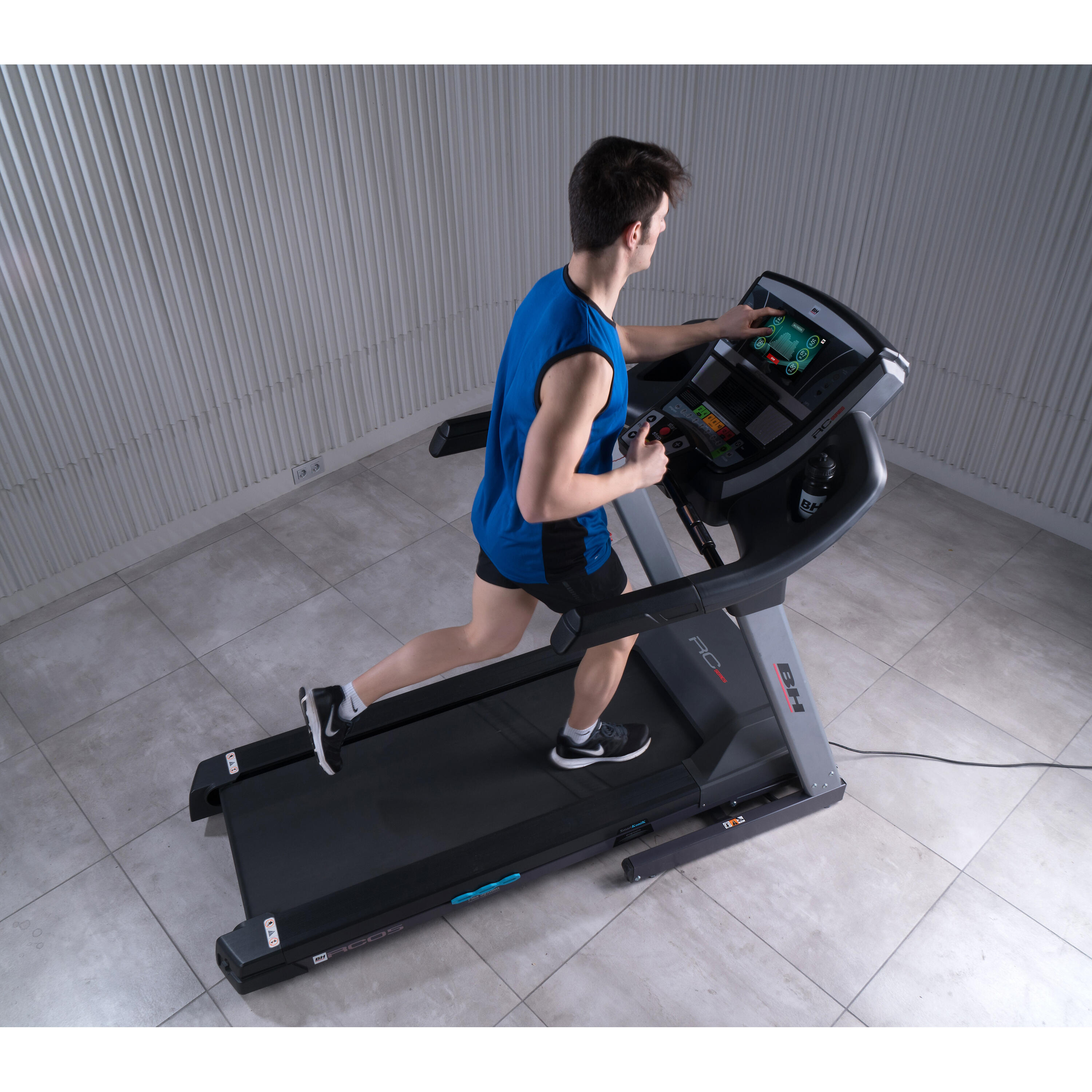 Tapis de course RC09 TFT G6180TFT usage intensif 3/5