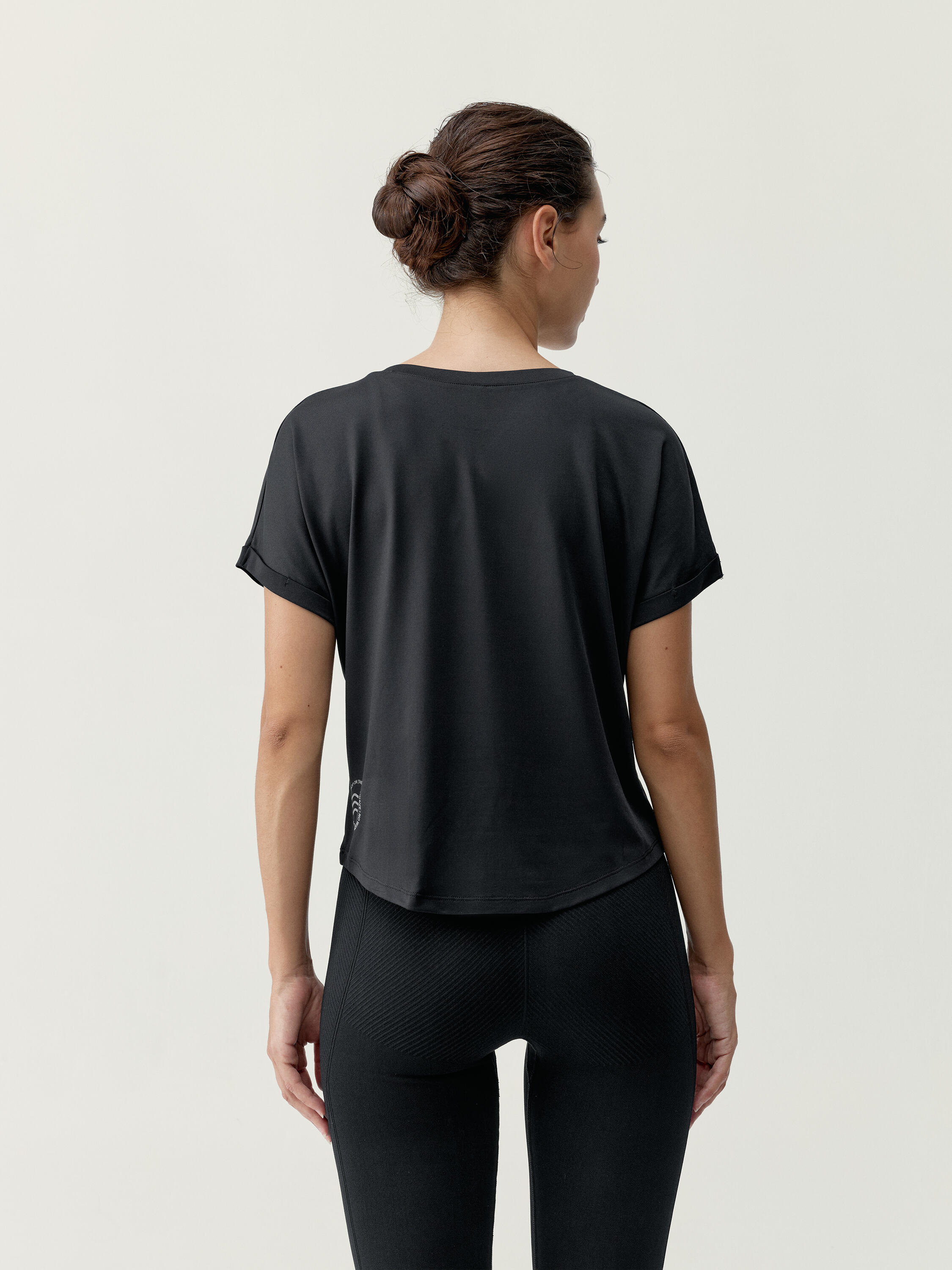 T-Shirt de sport Performance manches courtes AZAMI 2/6