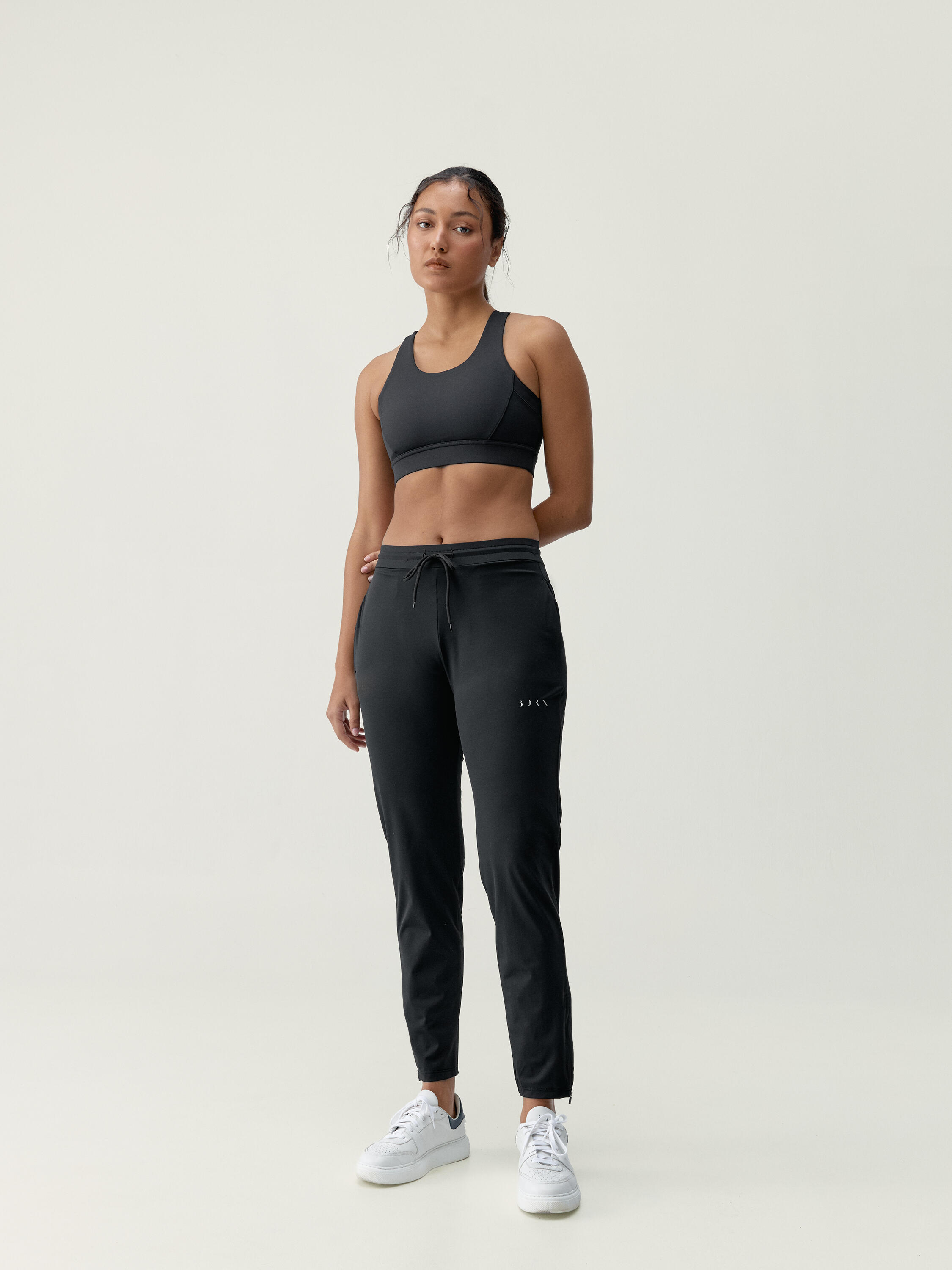Pantaloni sportivi da donna Airla Performance 5/6