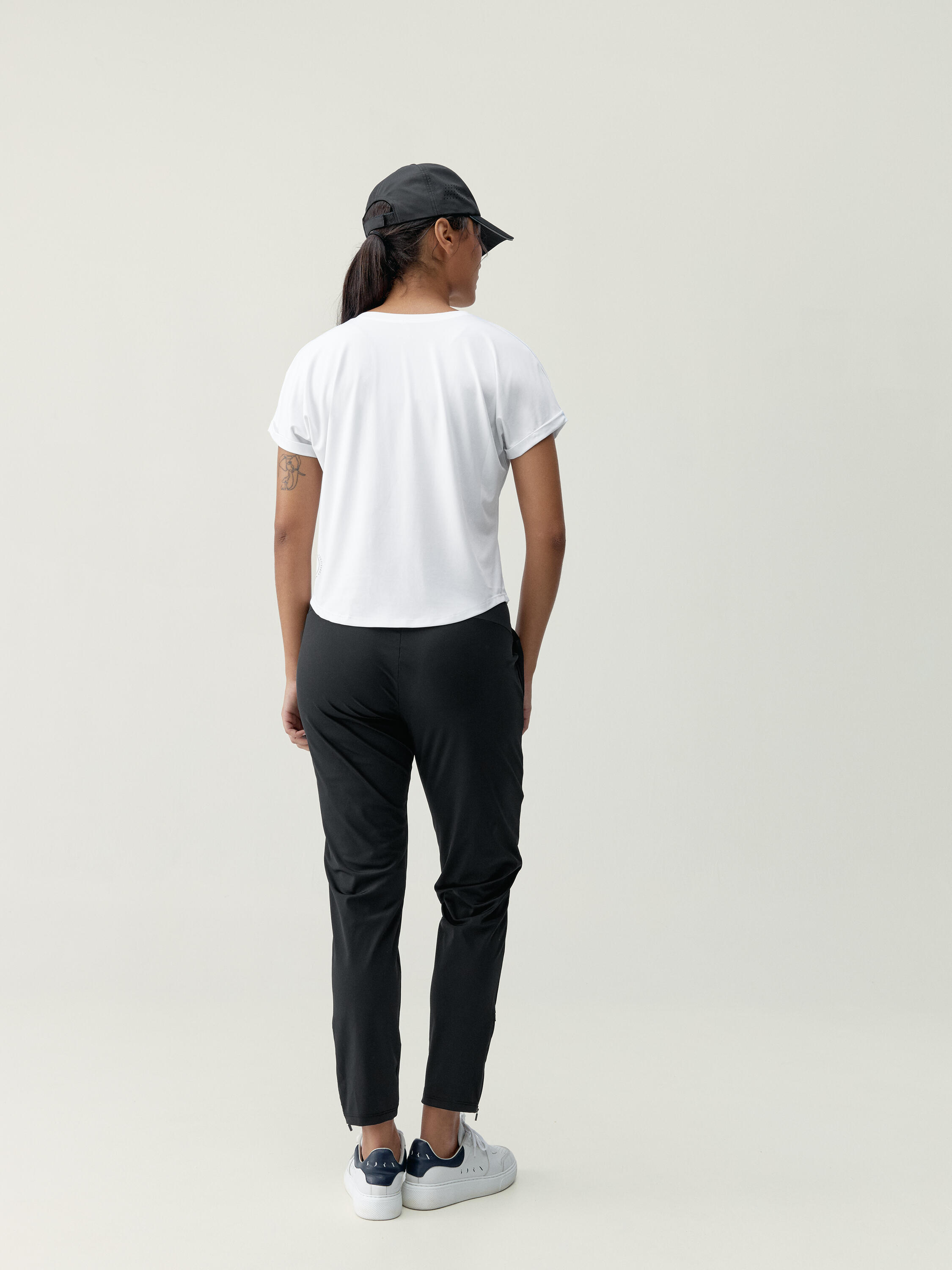 T-Shirt de sport Performance manches courtes AZAMI 6/7