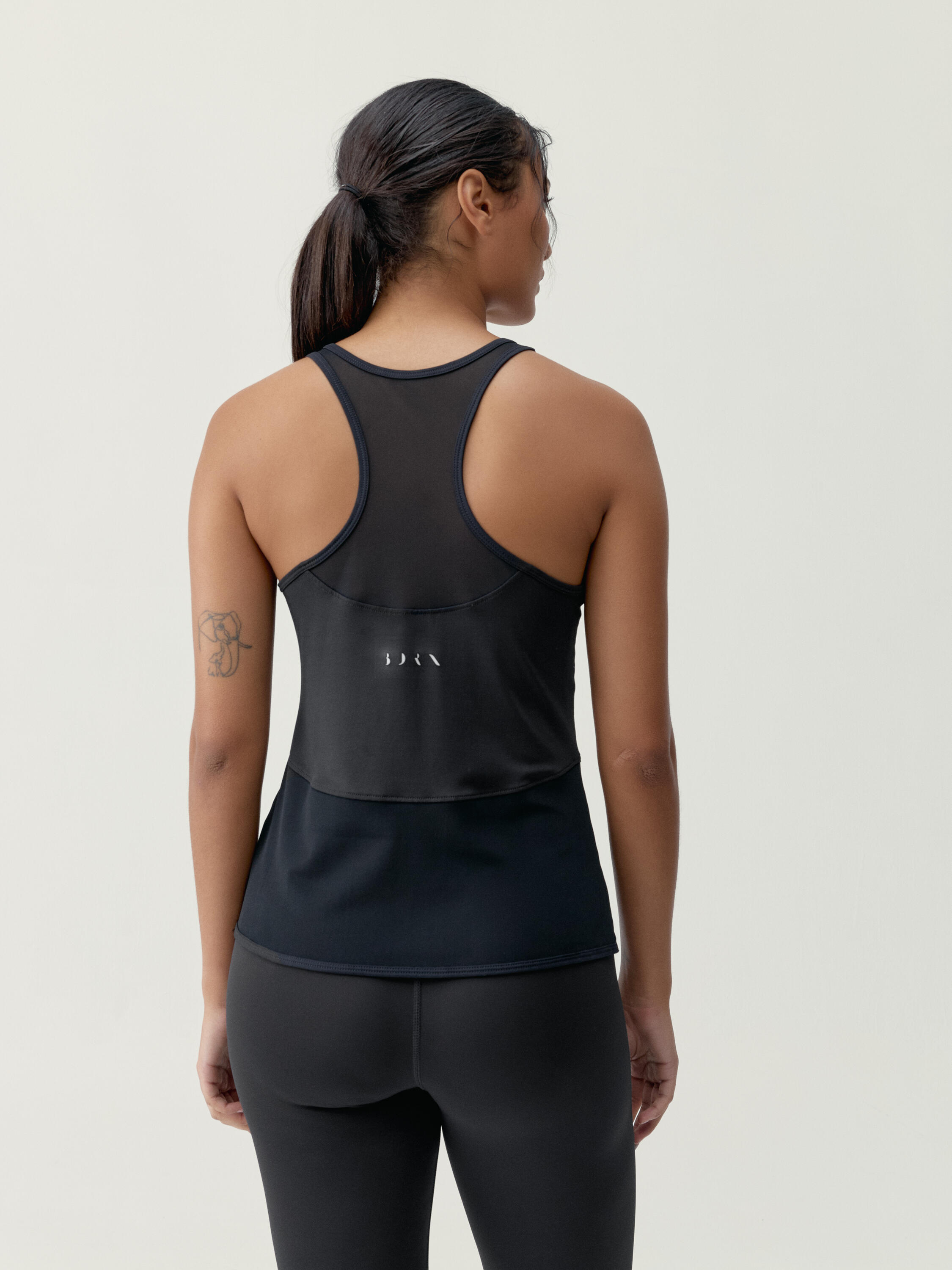 T-Shirt de sport Performance sans manches KIAVA 2/7