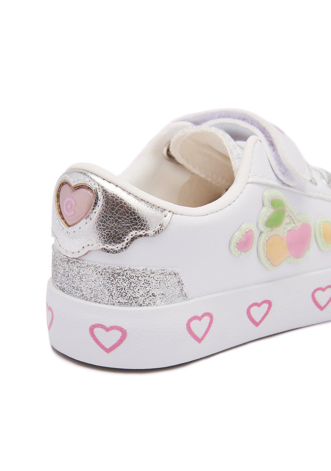 Zapatillas Conguitos Detalles Corazón 3/4