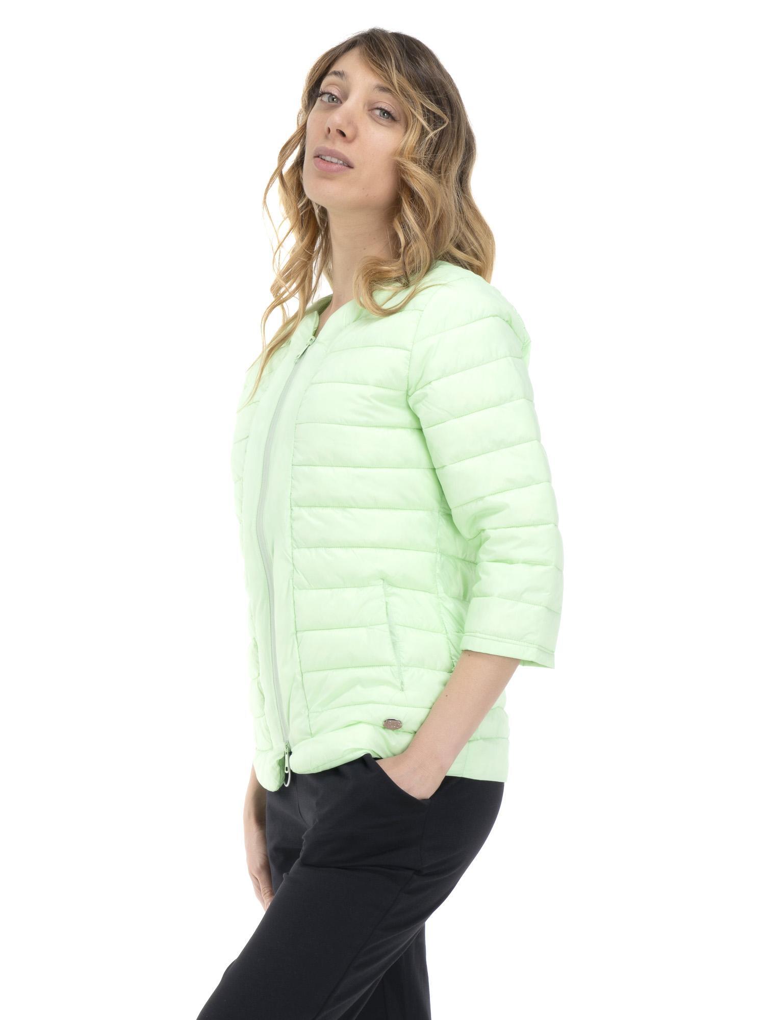 Chaqueta básica de mujer. 3/5