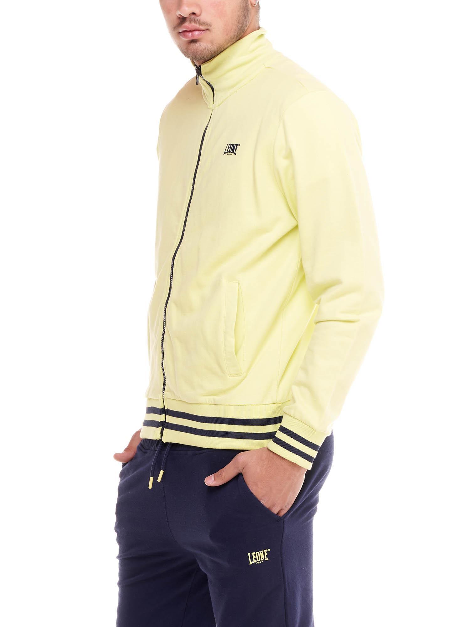 Conjunto de treino masculino Welcome Back com gola alta e fecho de correr. 4/8