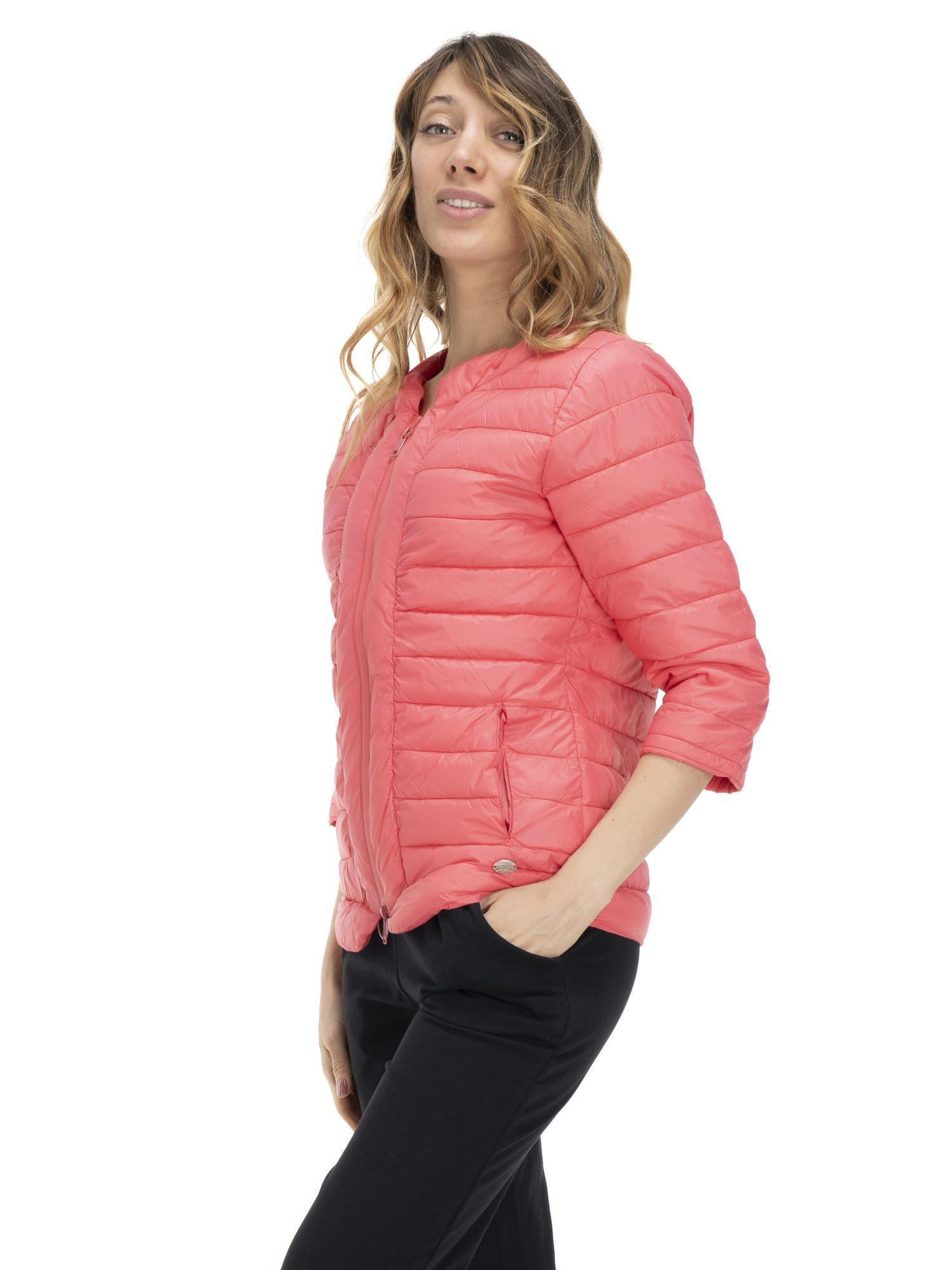 Chaqueta básica de mujer. 3/5