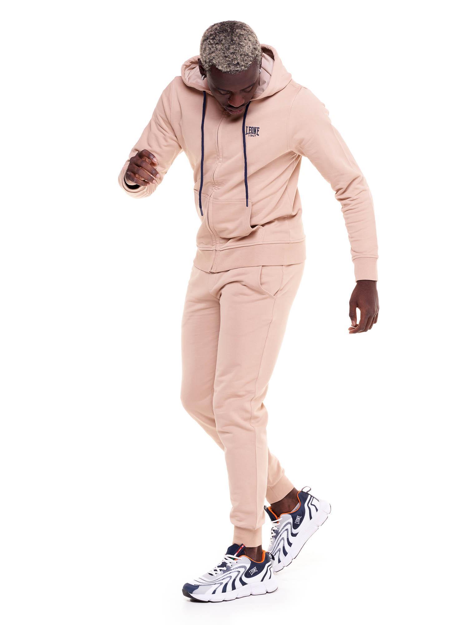 Survêtement à capuche pour homme aux tons naturels 3/5