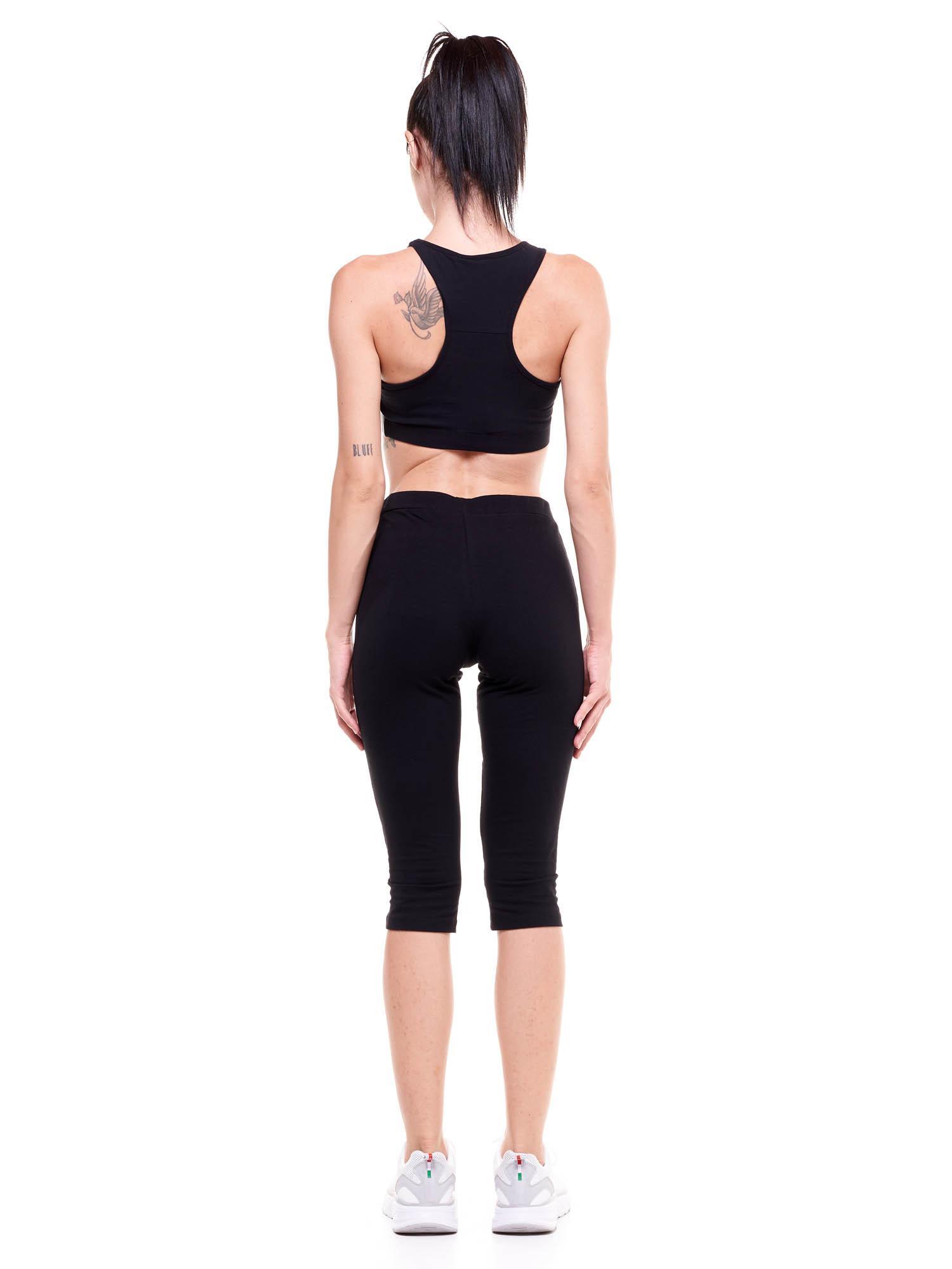 Top básico de mujer con logo grande 4/8