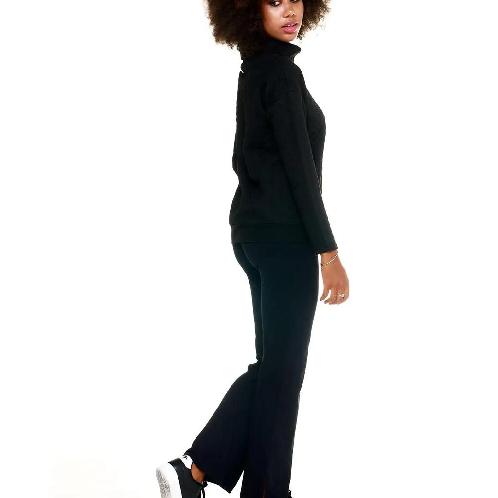 Woman corduroy over Greyss