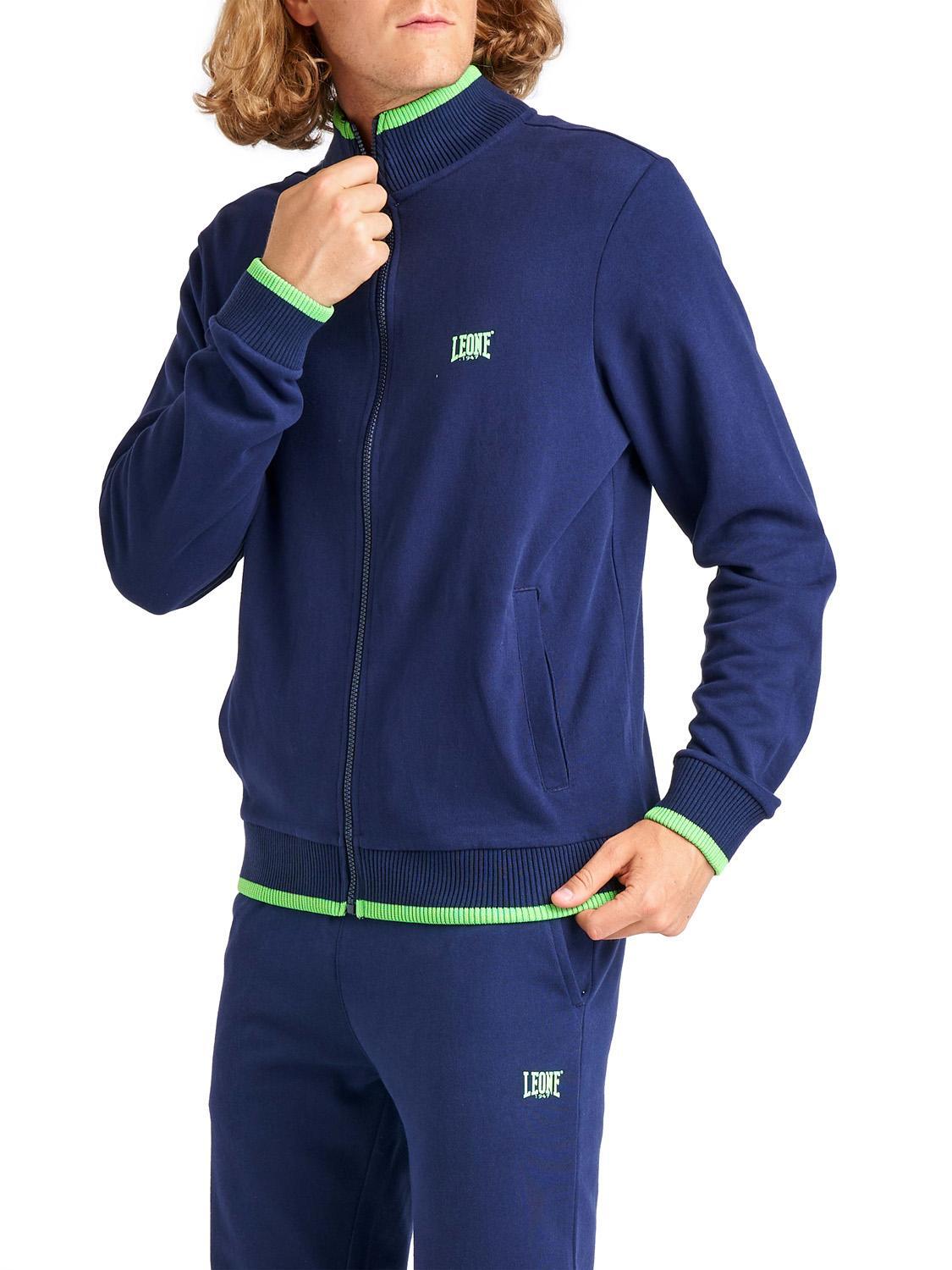 Conjunto de treino masculino Welcome Back com gola alta e fecho de correr. 5/7