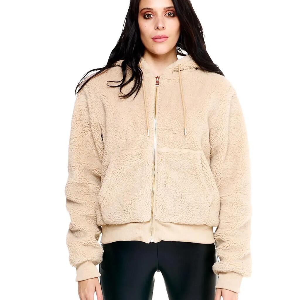 Woman sherpa Chic Boxing