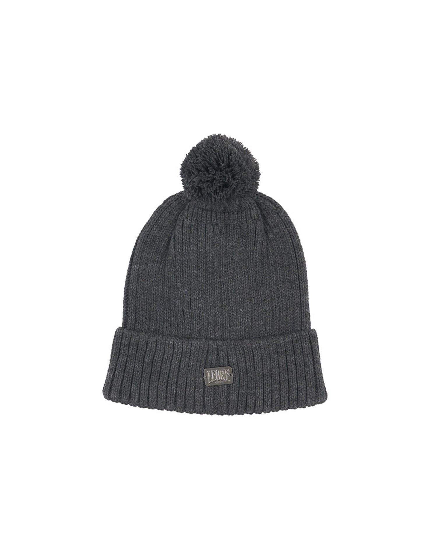 Bonnet avec pompon - un fil du temps