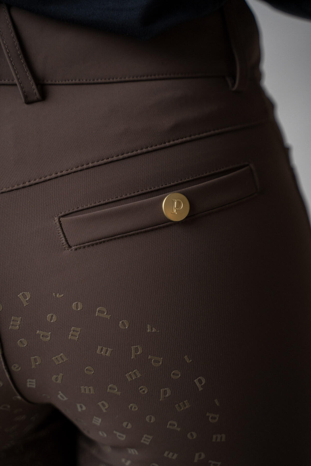 Pantalones Nellie clásicos, chocolate 2/7