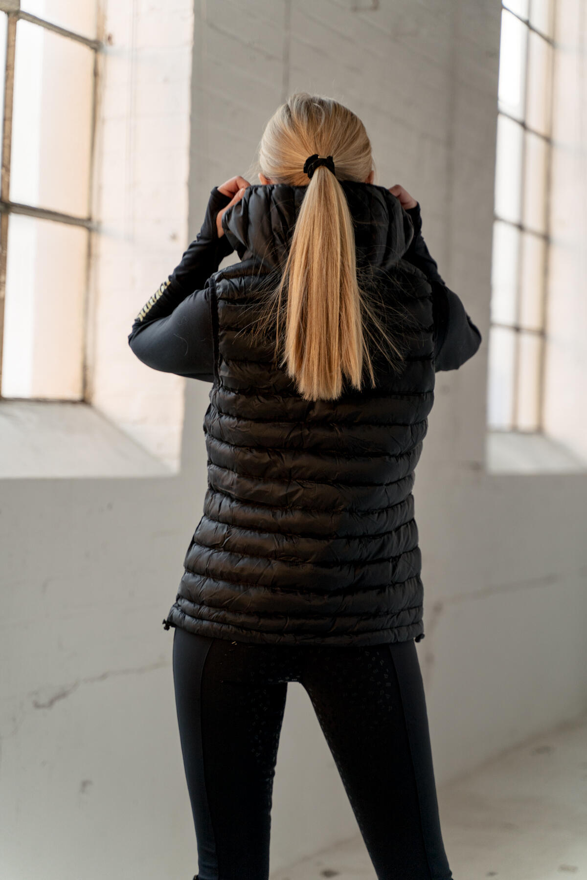 Gilet léger Ingrid, noir 2/7