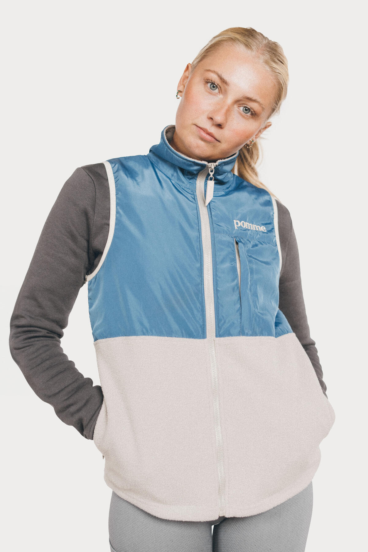 Bonnie Vest, Grigio Pioggia 2/7