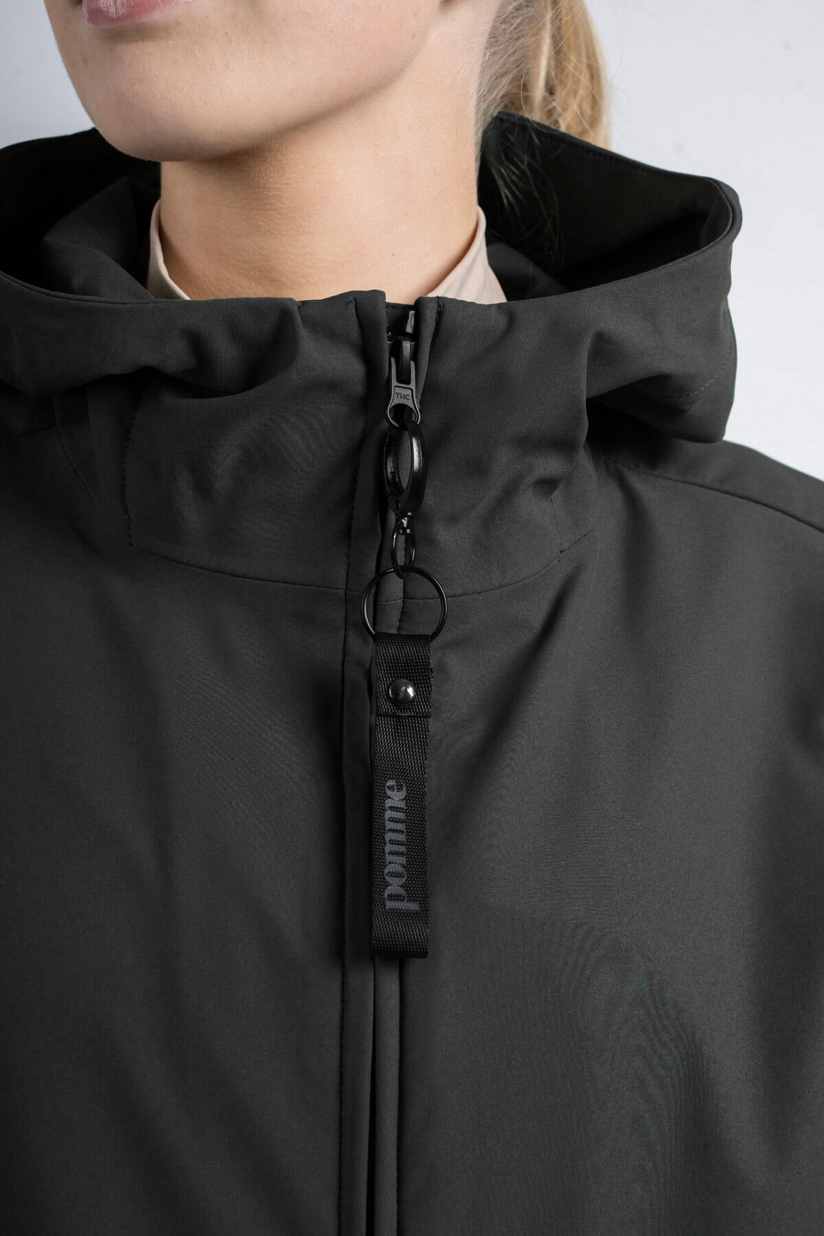 Giacca corta Lova Parkas, nera 2/7