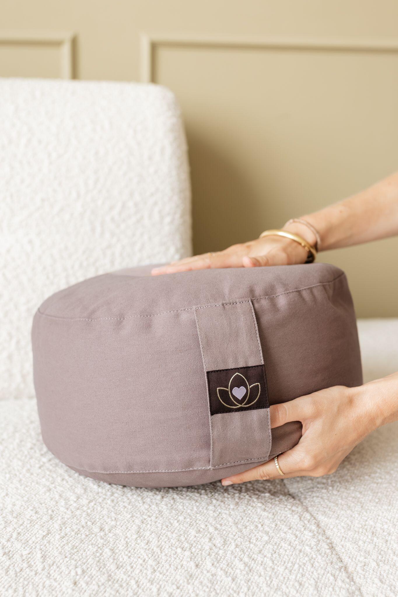 Lotus Meditatiekussen eco taupe rond 2/5