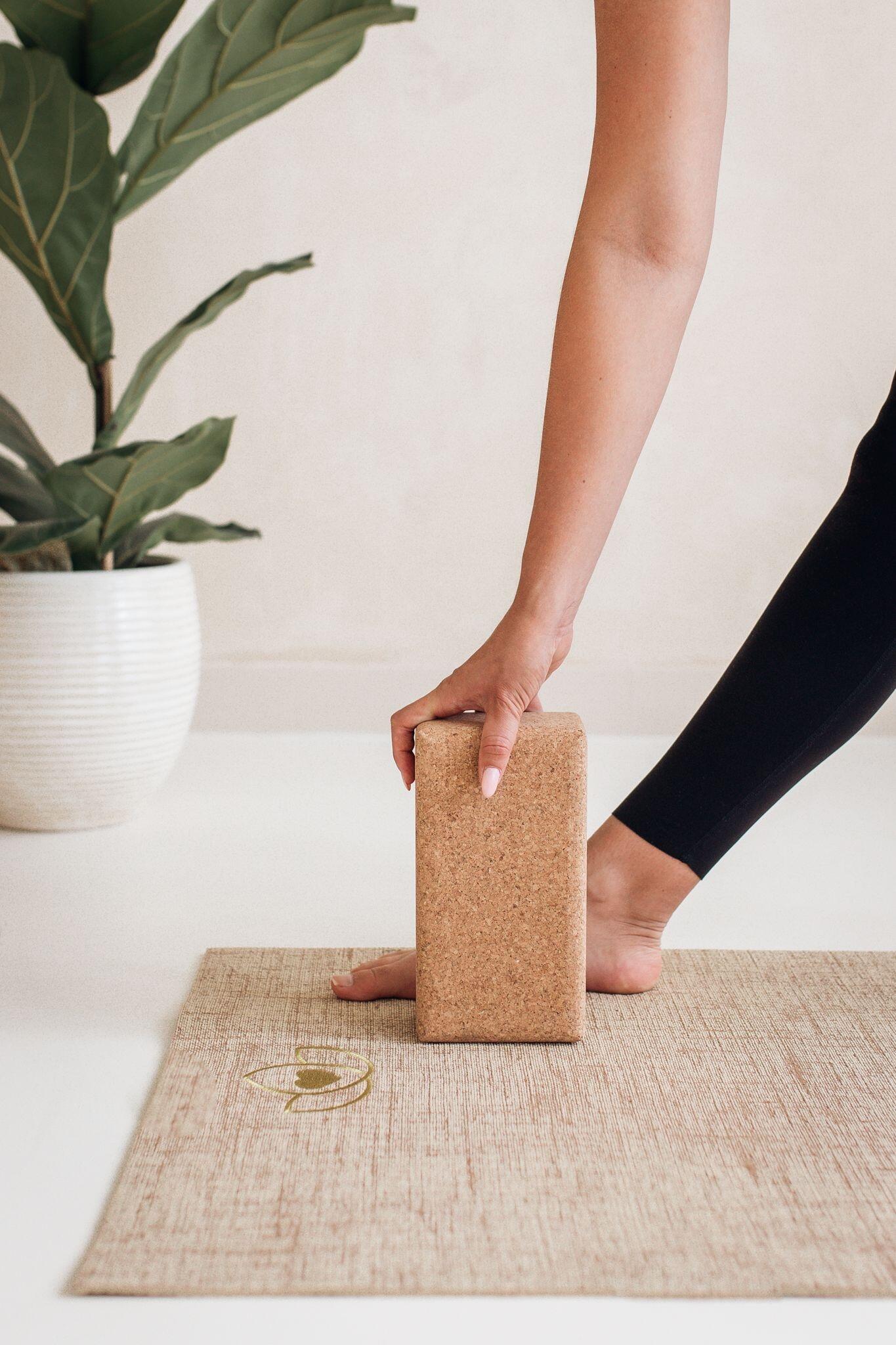 Lotus Yoga blok eco natuurkurk 3/5