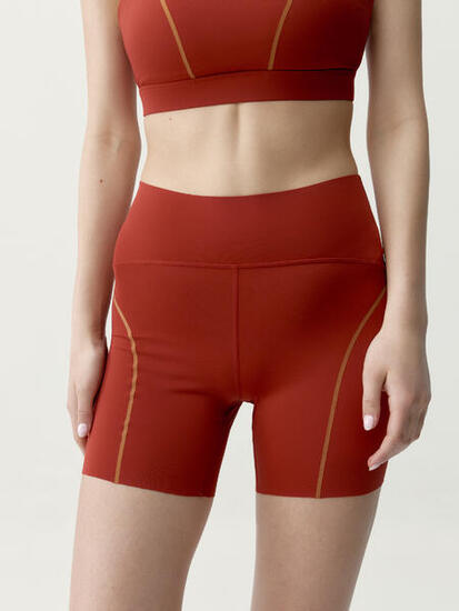 Short de sport femme Brone Détails réfléchissants finition thermosoudée