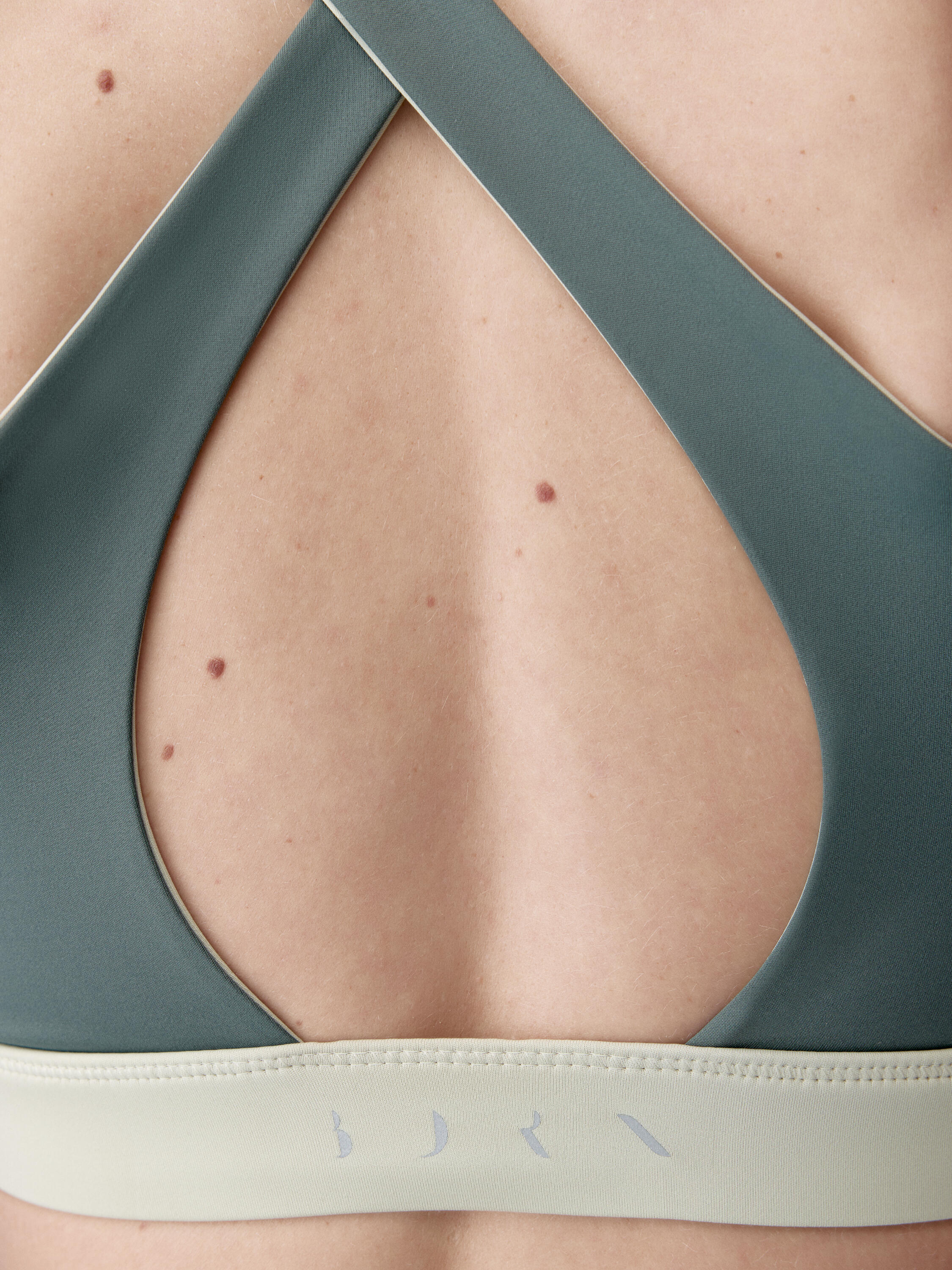 Brassière de Sport Performance Fixation Haute FIORELLA 6/7