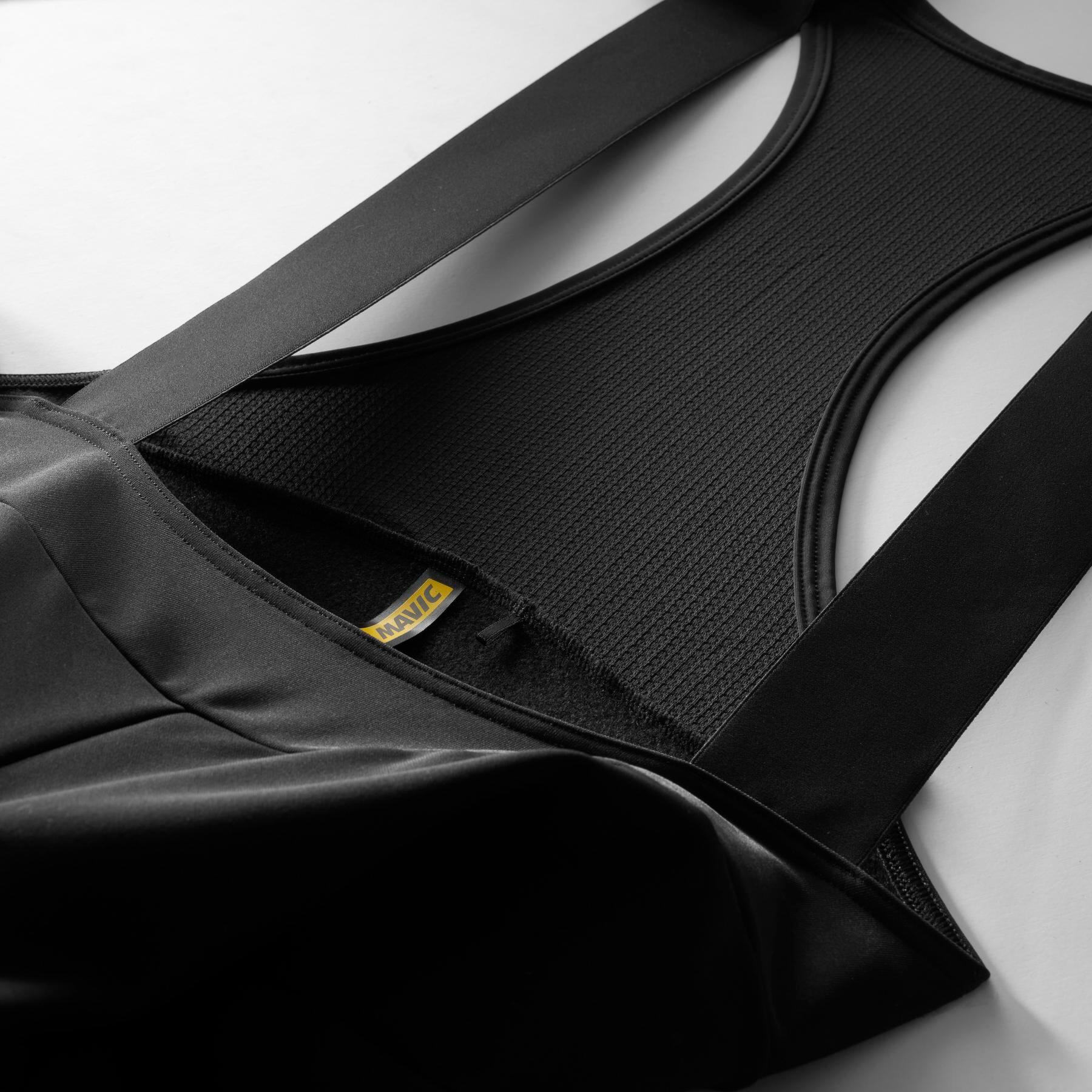 Terve mulher com suspensórios térmicos Mavic Aksium 2/2